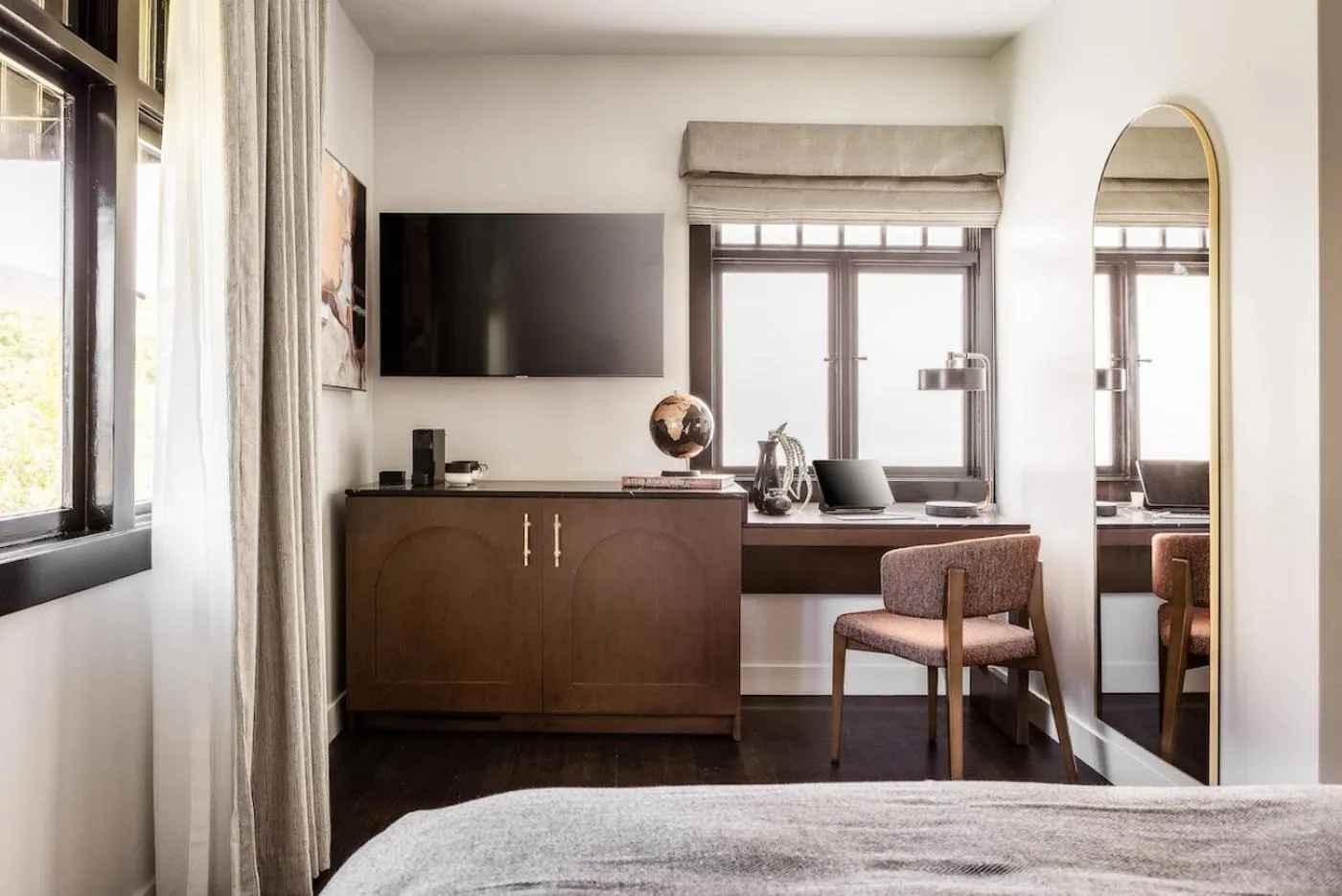 TV and multimedia, Bed in Orli La Jolla