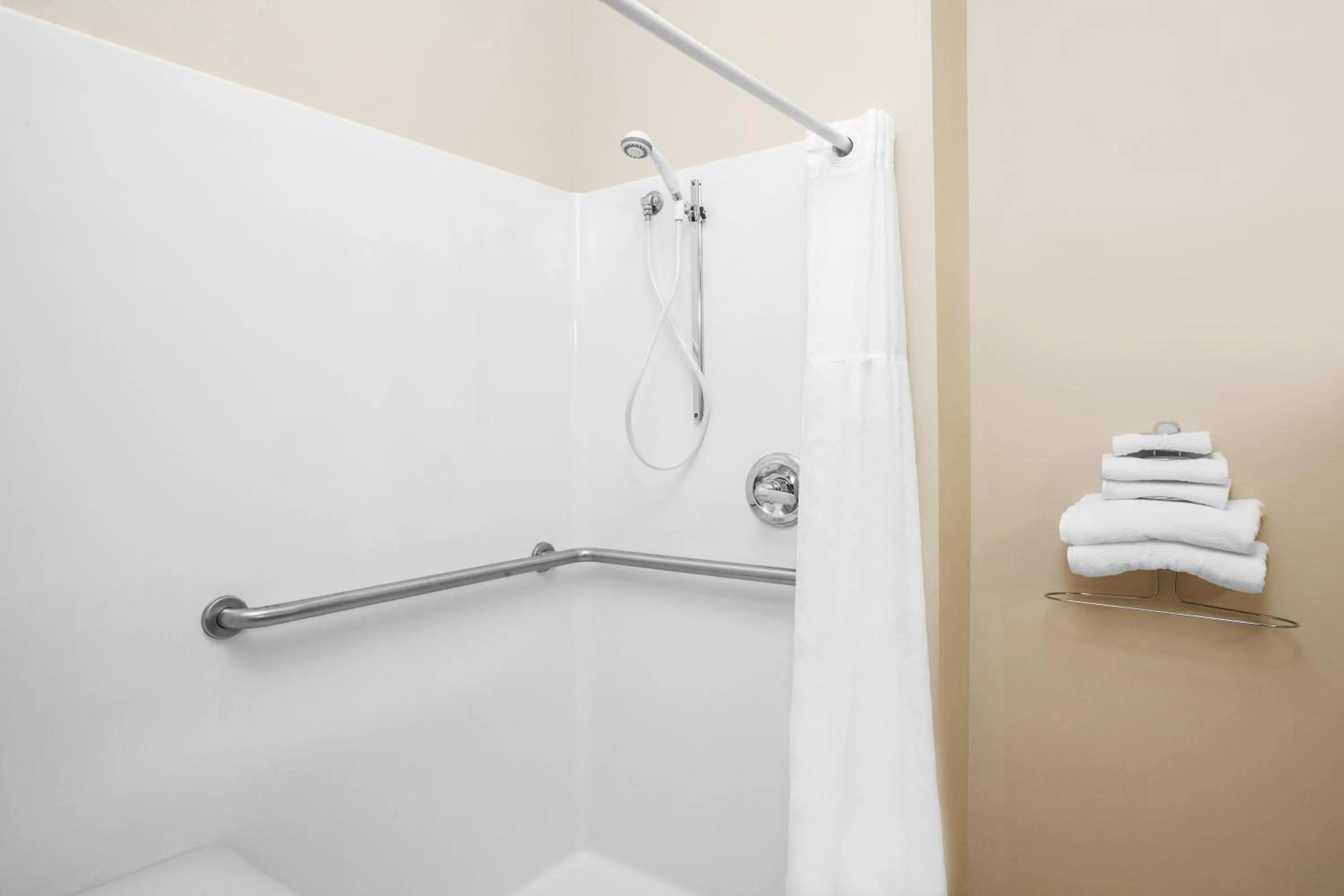 Bathroom in Super 8 by Wyndham Mason City