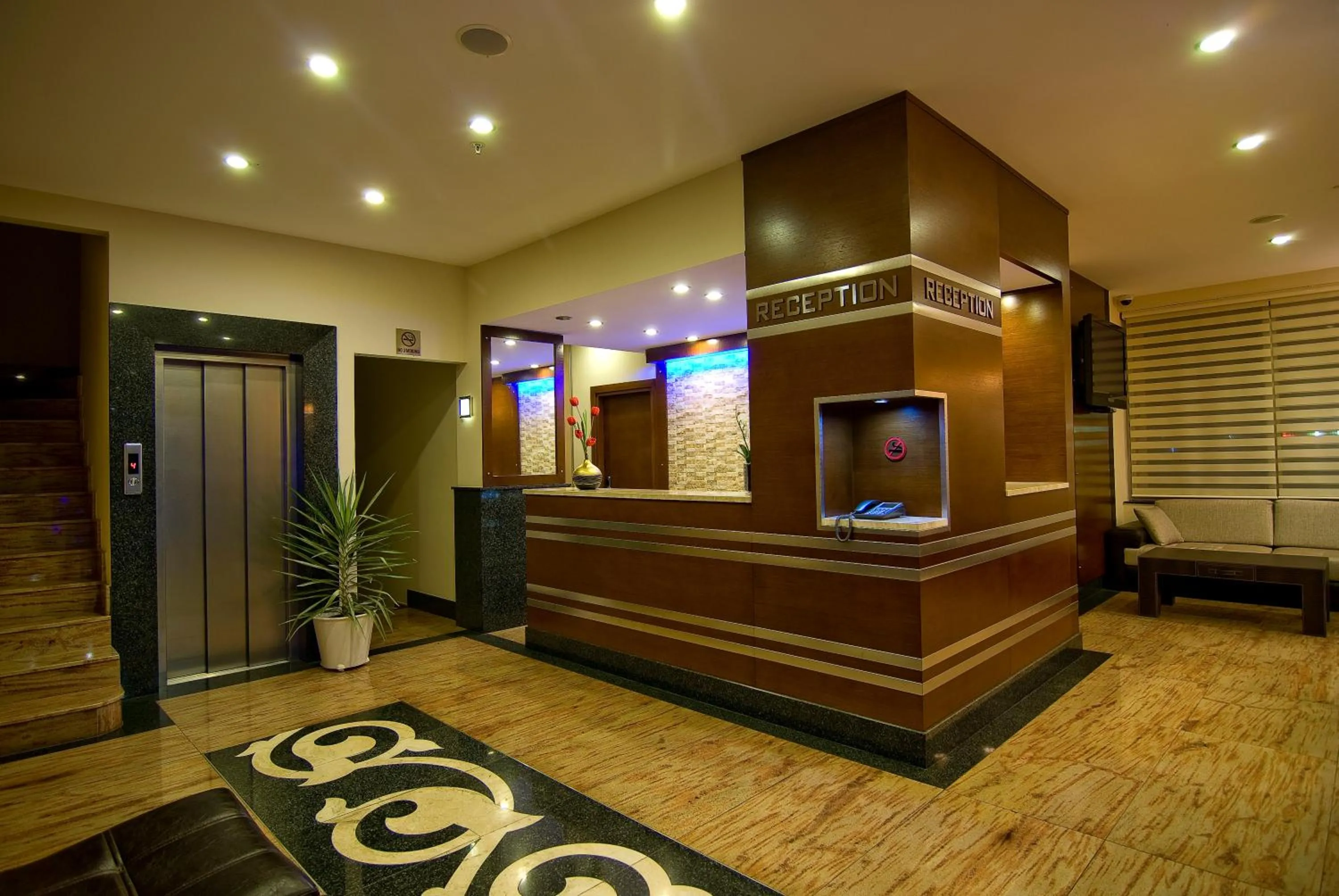 Lobby or reception in Hotel Ilayda