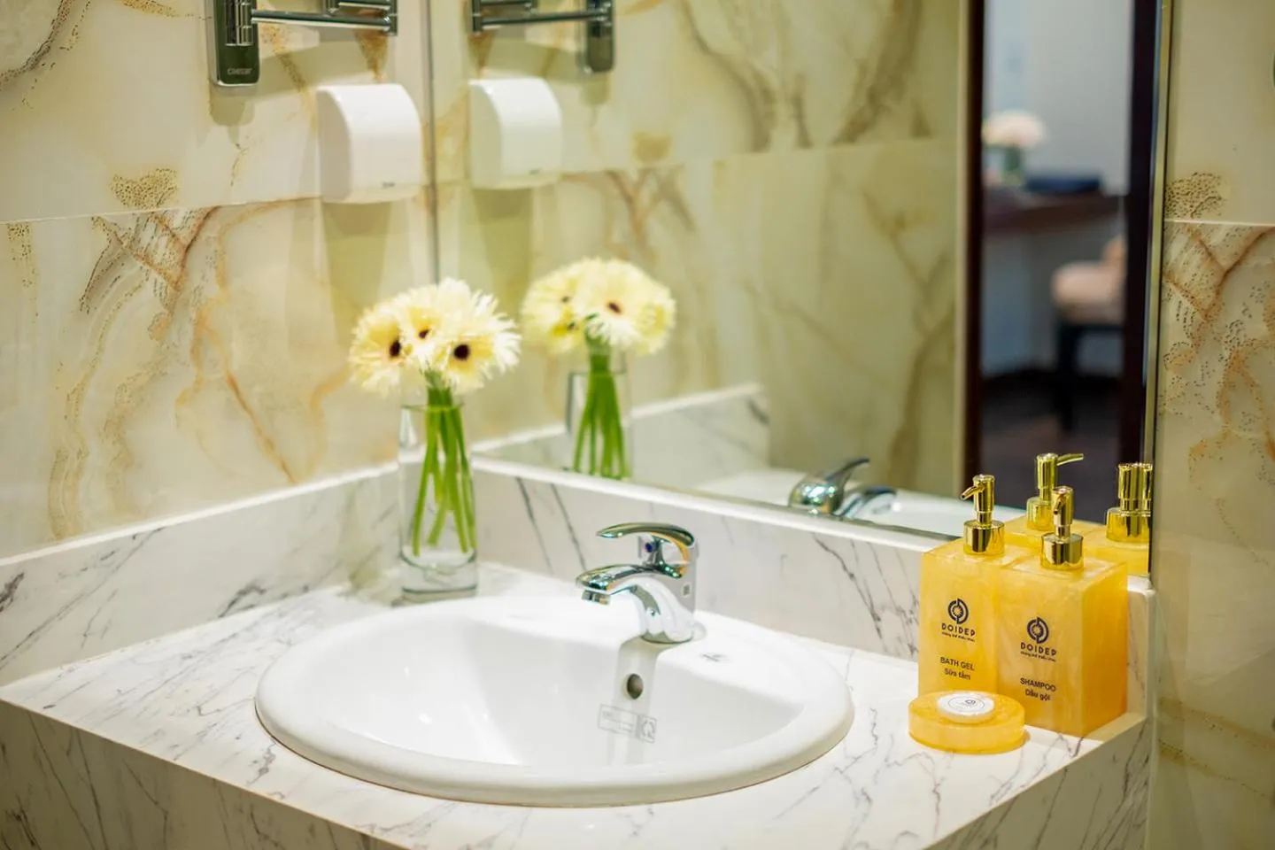 Shower in Sandals Camellia Hotel