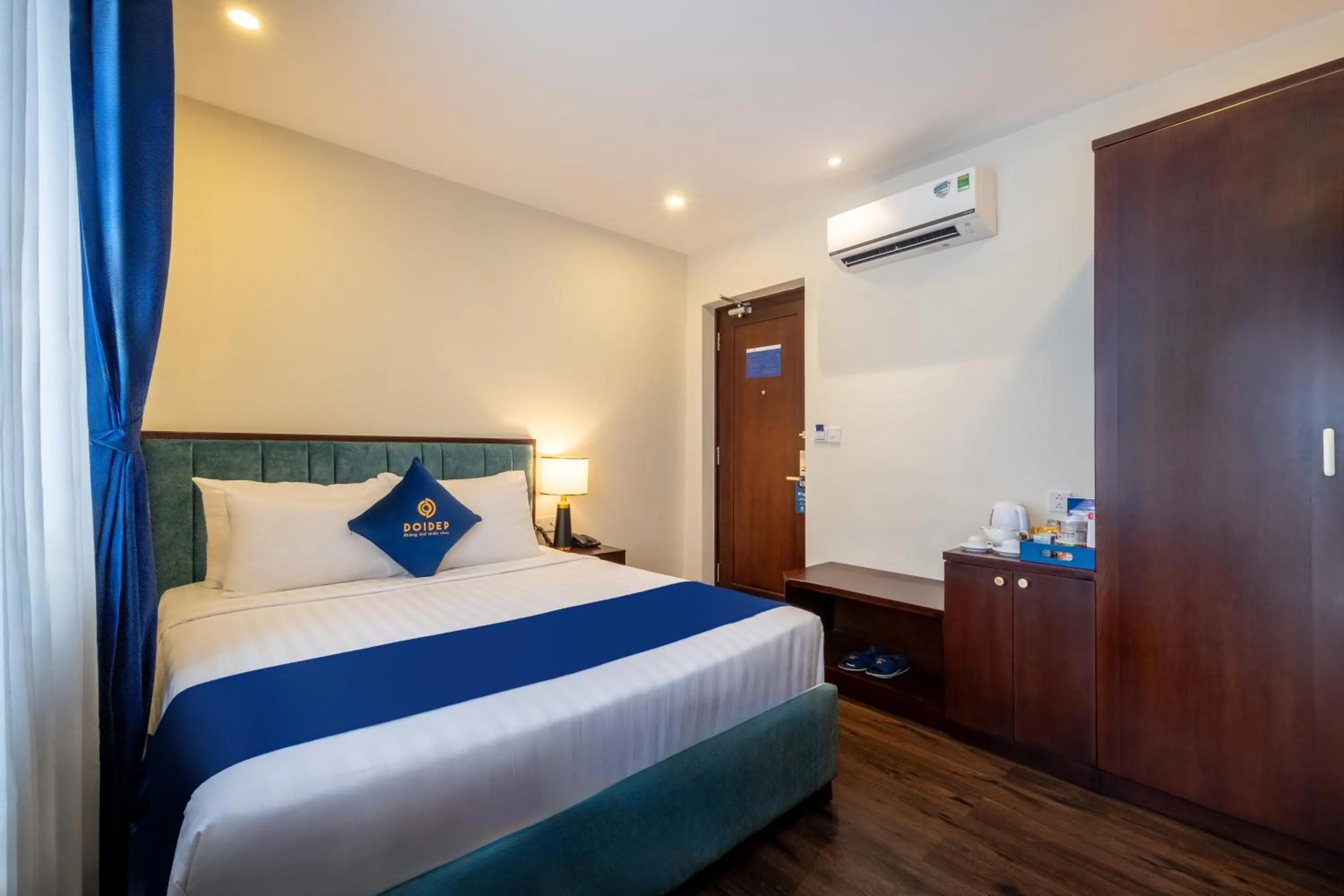 Bedroom, Bed in Sandals Camellia Hotel