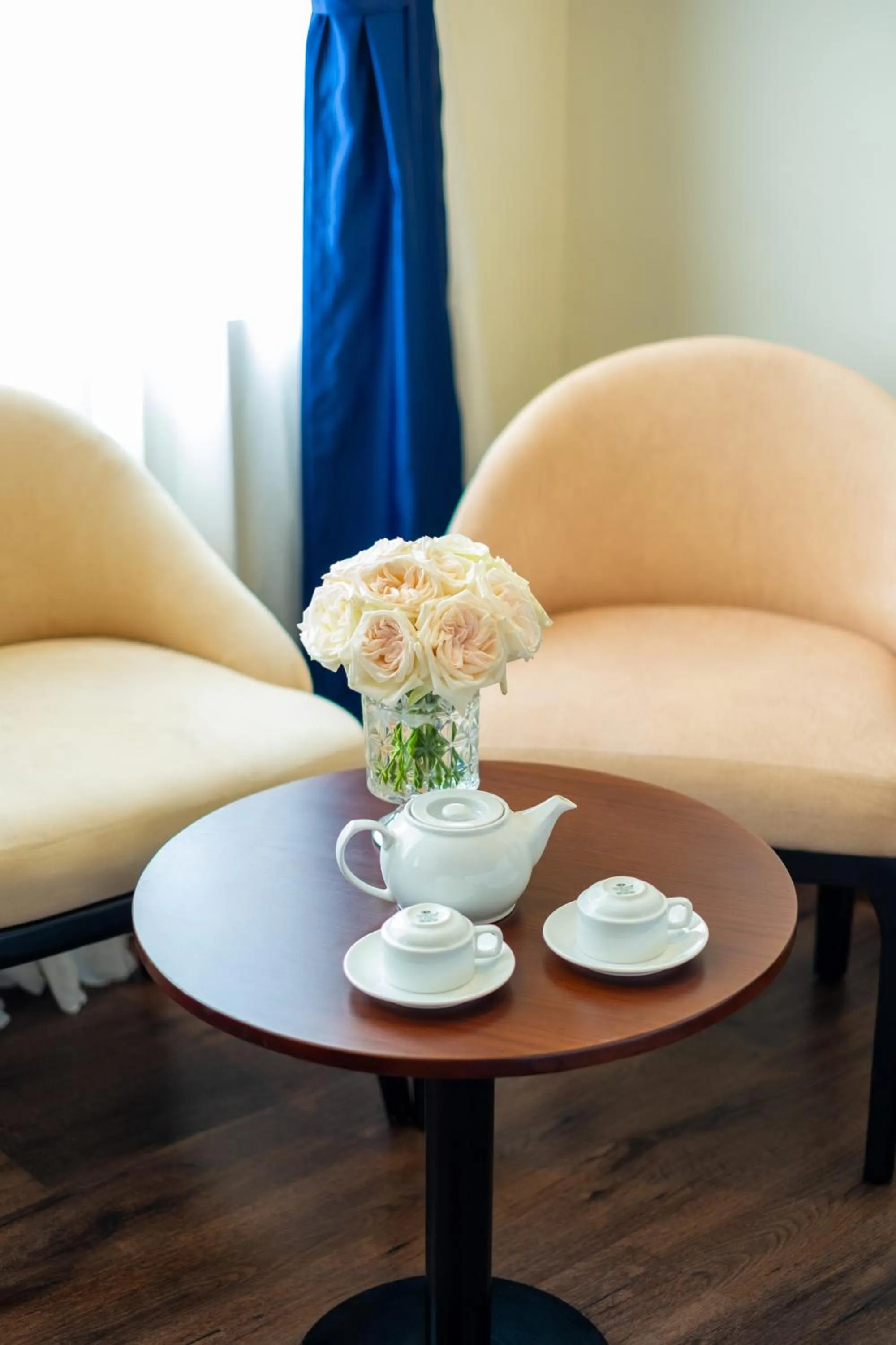 Seating area in Sandals Camellia Hotel