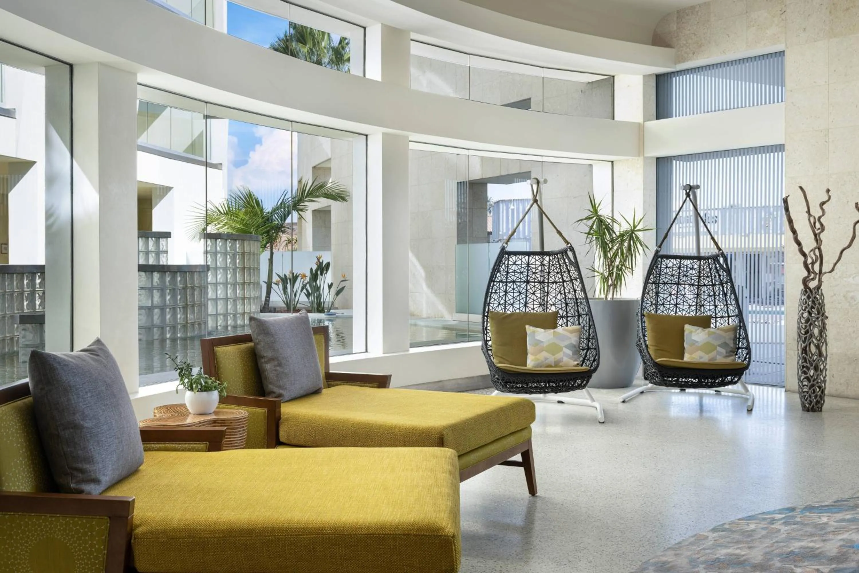 Lobby or reception in Pier South Resort, Autograph Collection