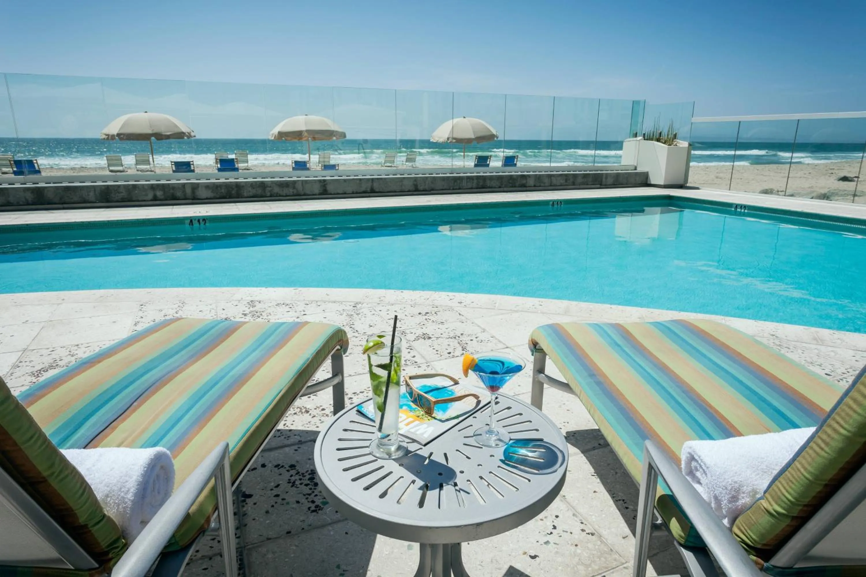 Swimming pool in Pier South Resort, Autograph Collection