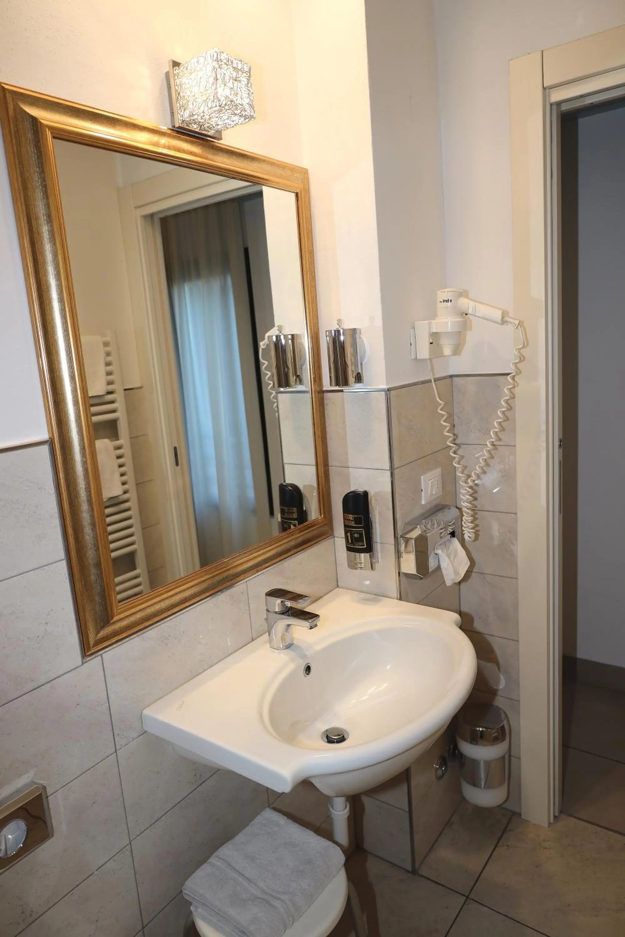 Shower in Hotel Ristorante Continental