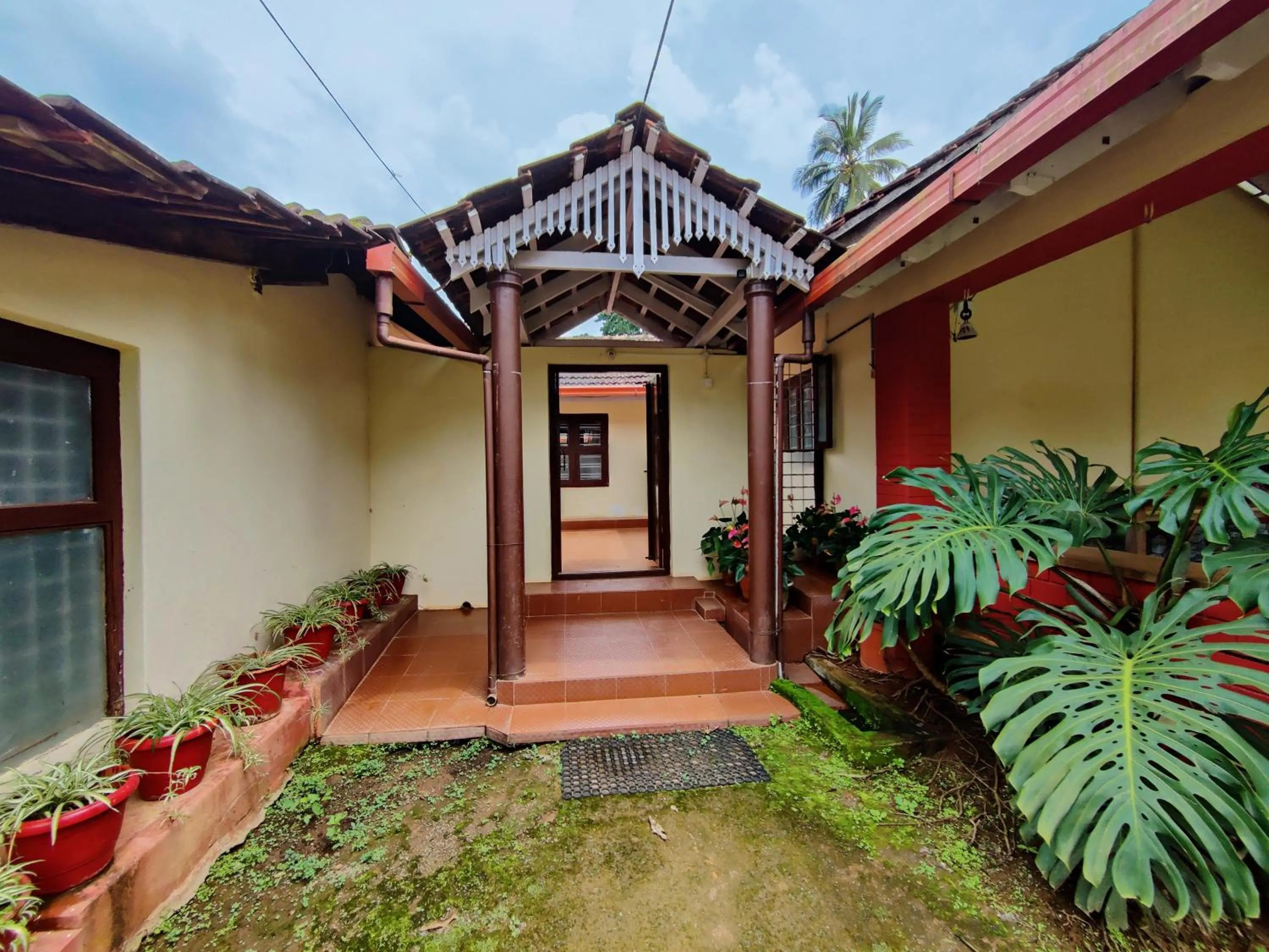 Facade/entrance in Avadale Coorg - Stag Groups Not Allowed