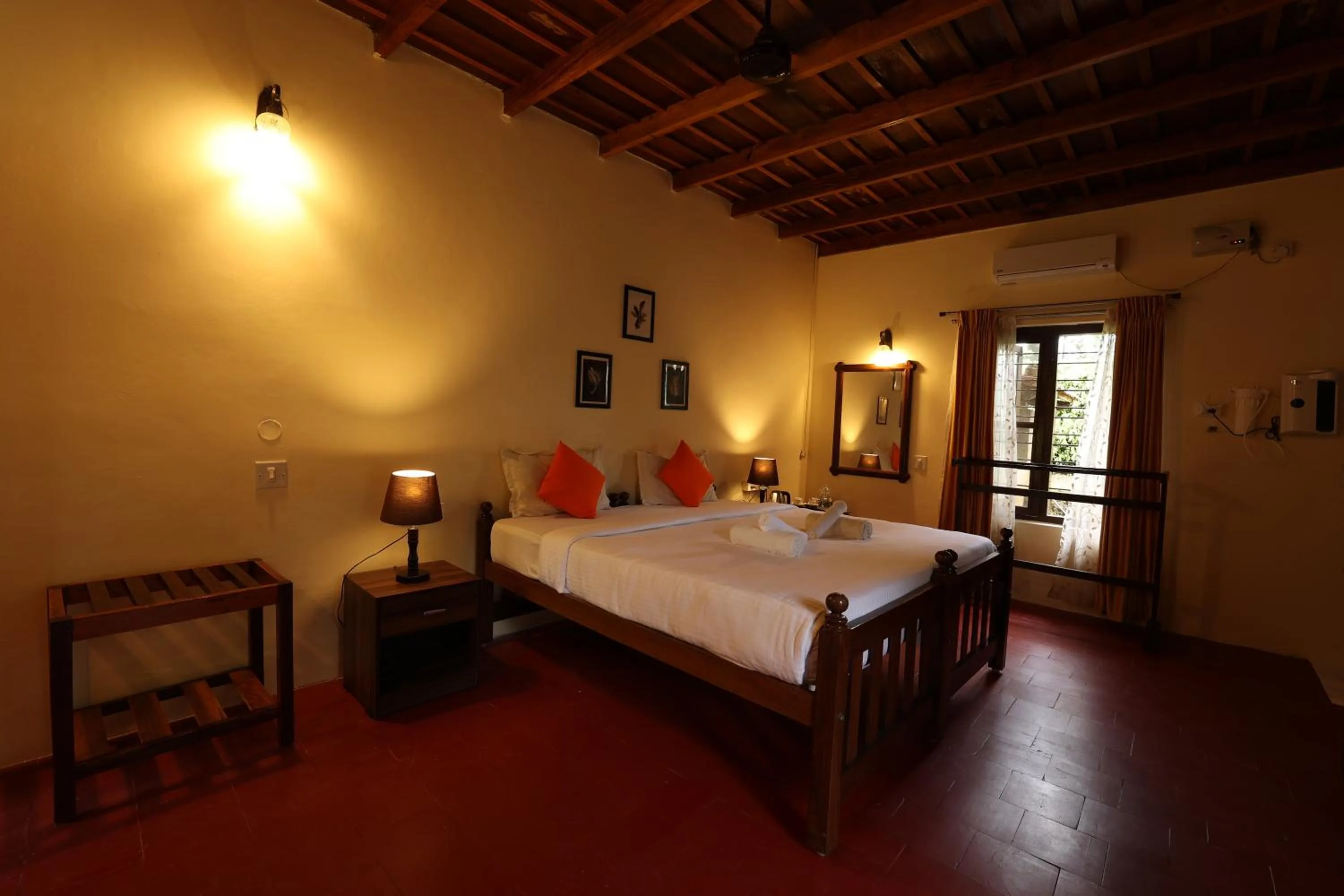 Bed in Avadale Coorg - Stag Groups Not Allowed