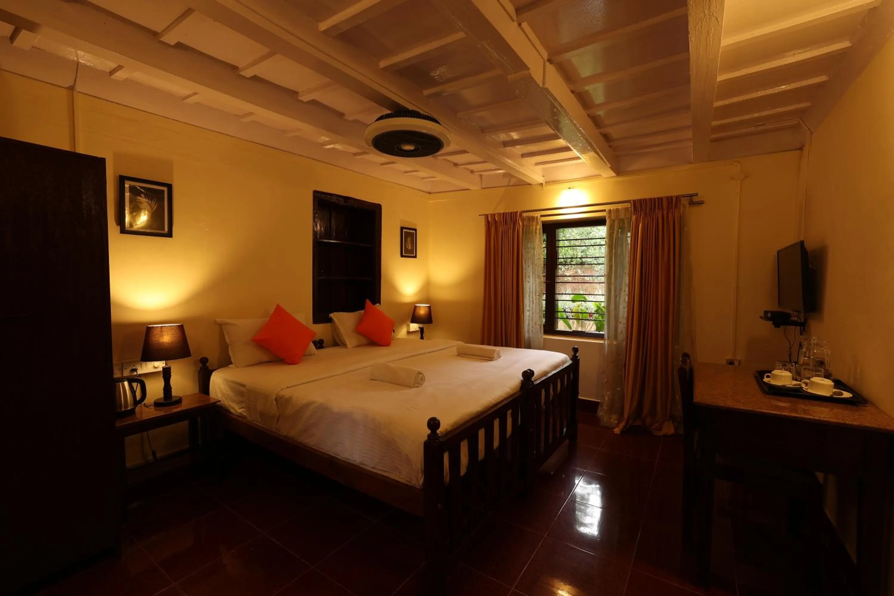 Bed in Avadale Coorg - Stag Groups Not Allowed