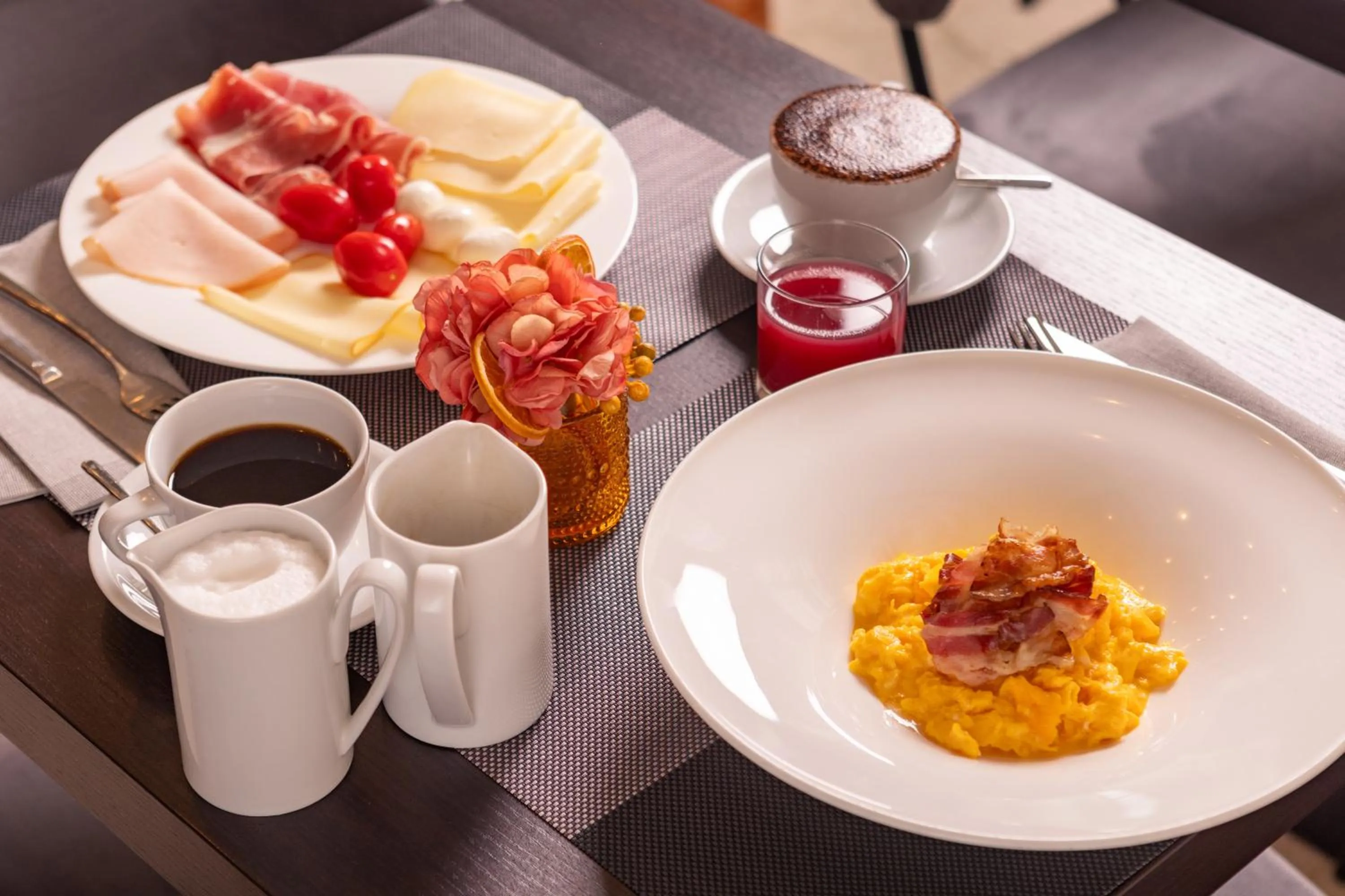 Continental breakfast in Hotel Royal Falcone