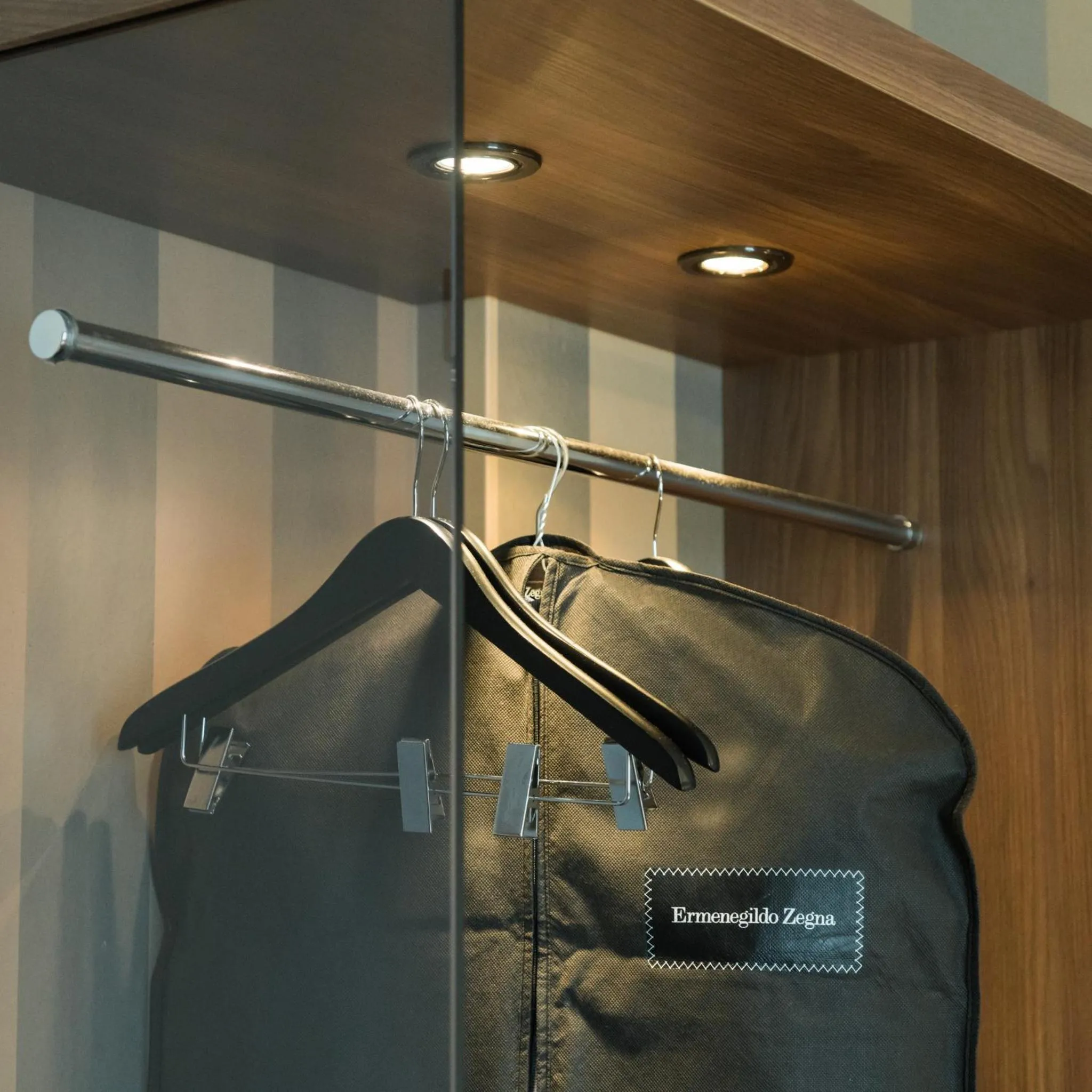 wardrobe in Hotel Royal Falcone
