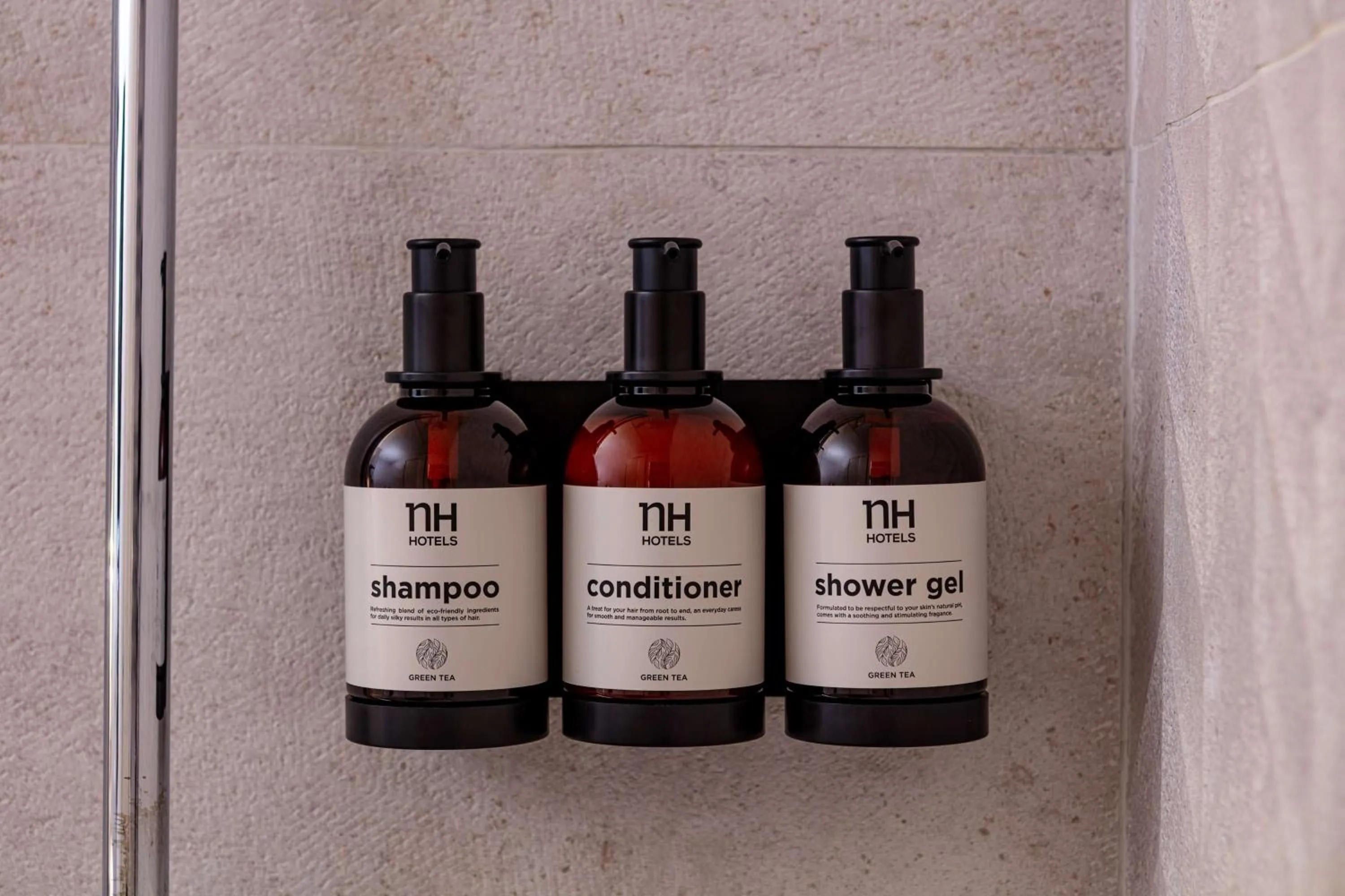 Photo of the whole room in NH Orio Al Serio