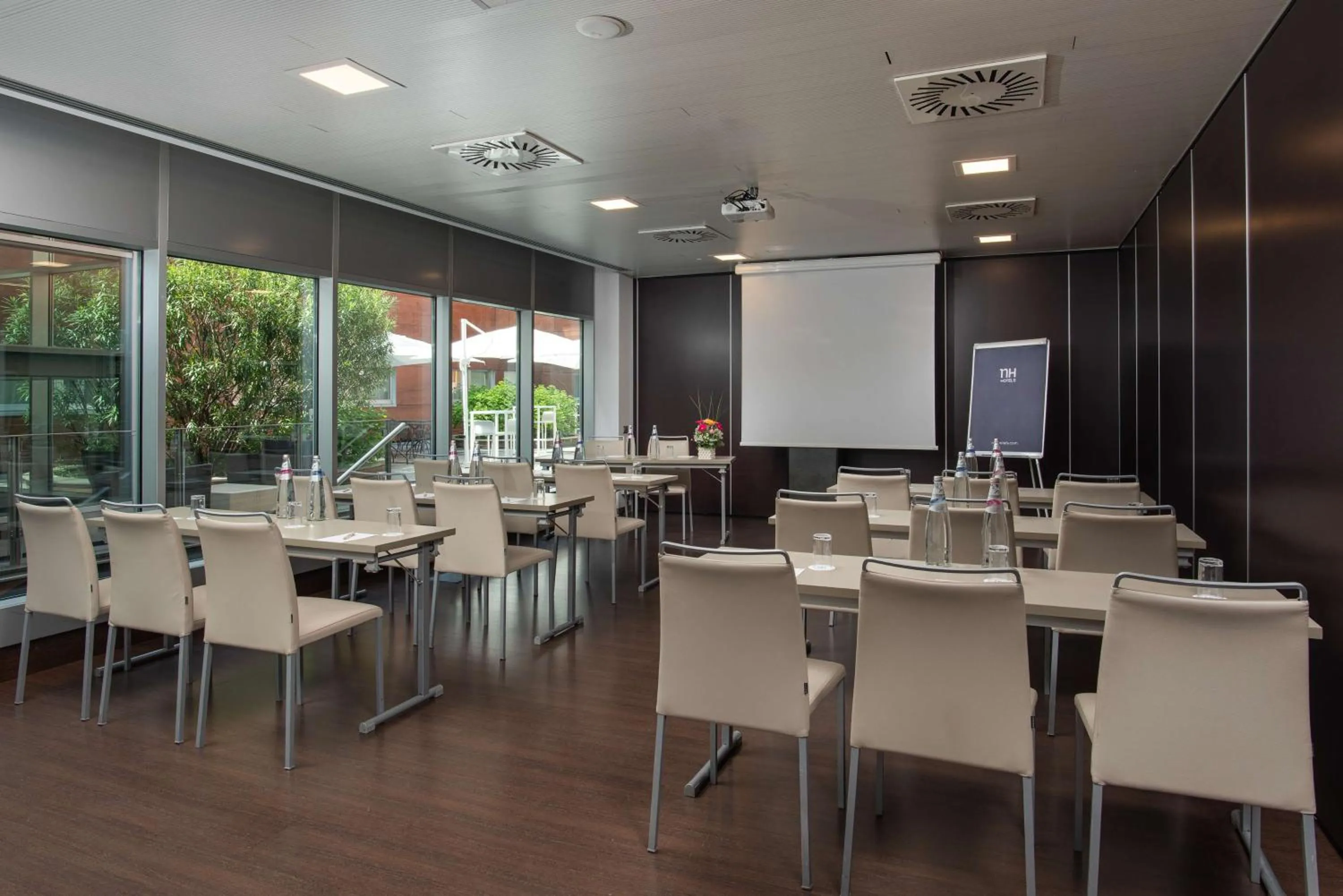 Meeting/conference room in NH Orio Al Serio