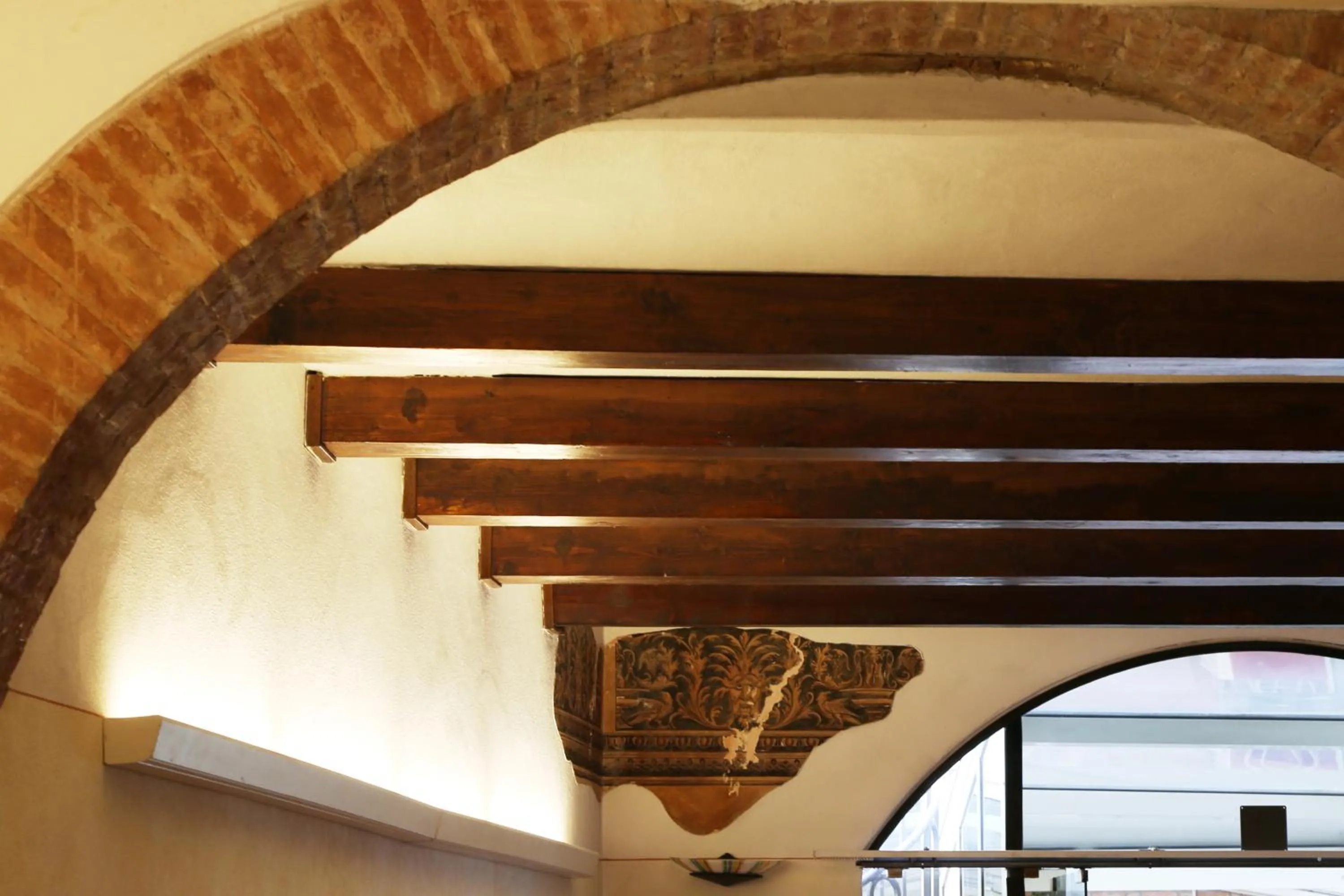 Decorative detail in Hotel Mantegna Stazione, MantegnaHotels