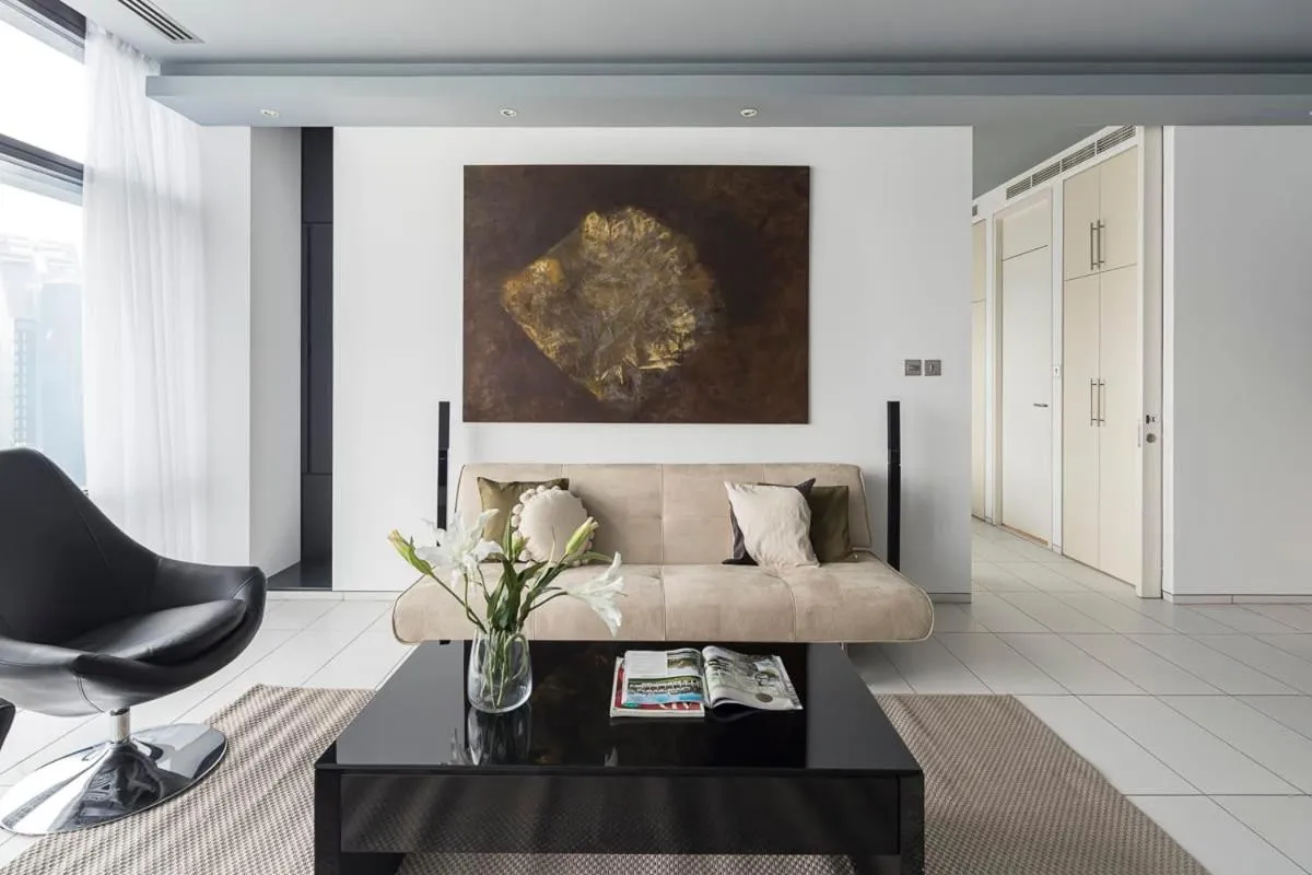 Frank Porter - Index Tower