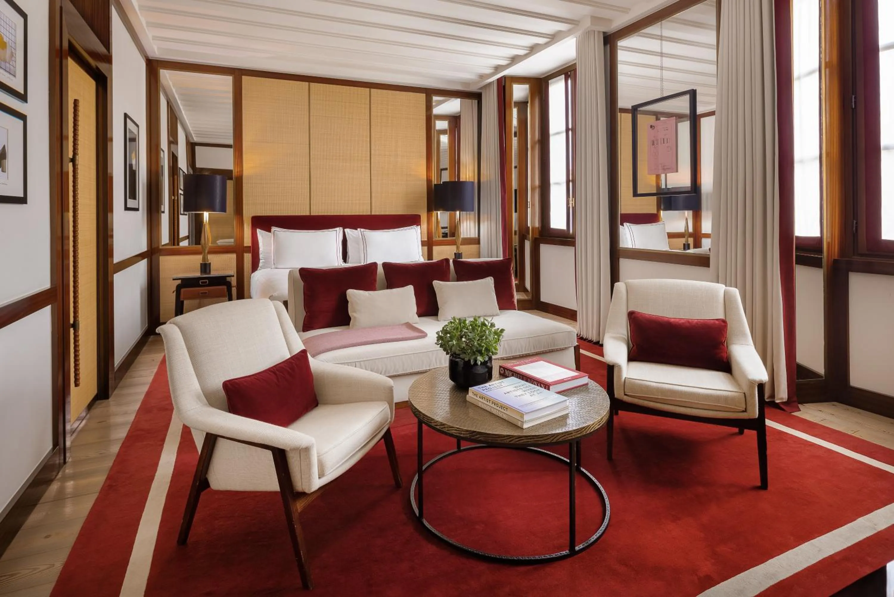 Bedroom in Portrait Milano - Lungarno Collection