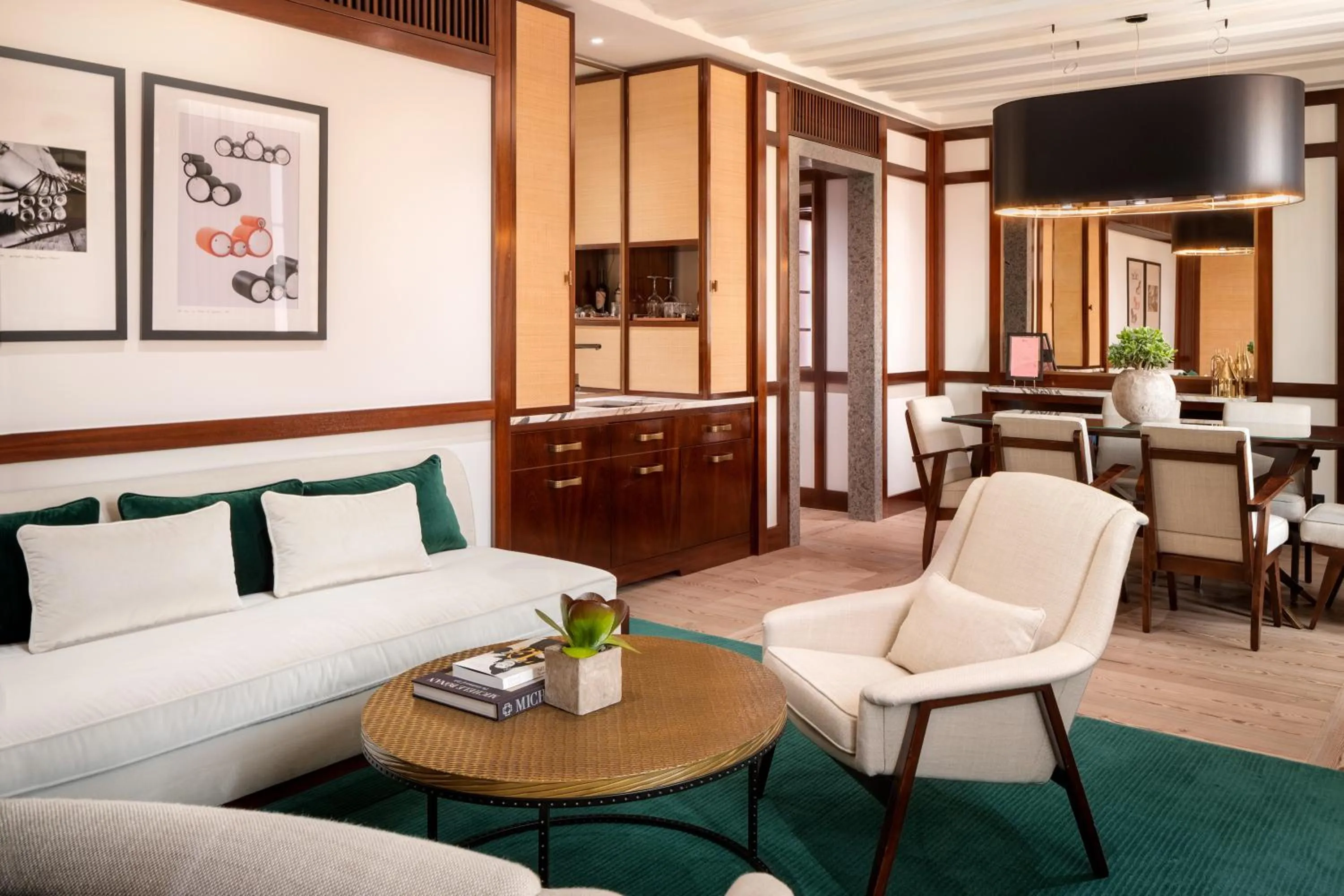 Living room in Portrait Milano - Lungarno Collection