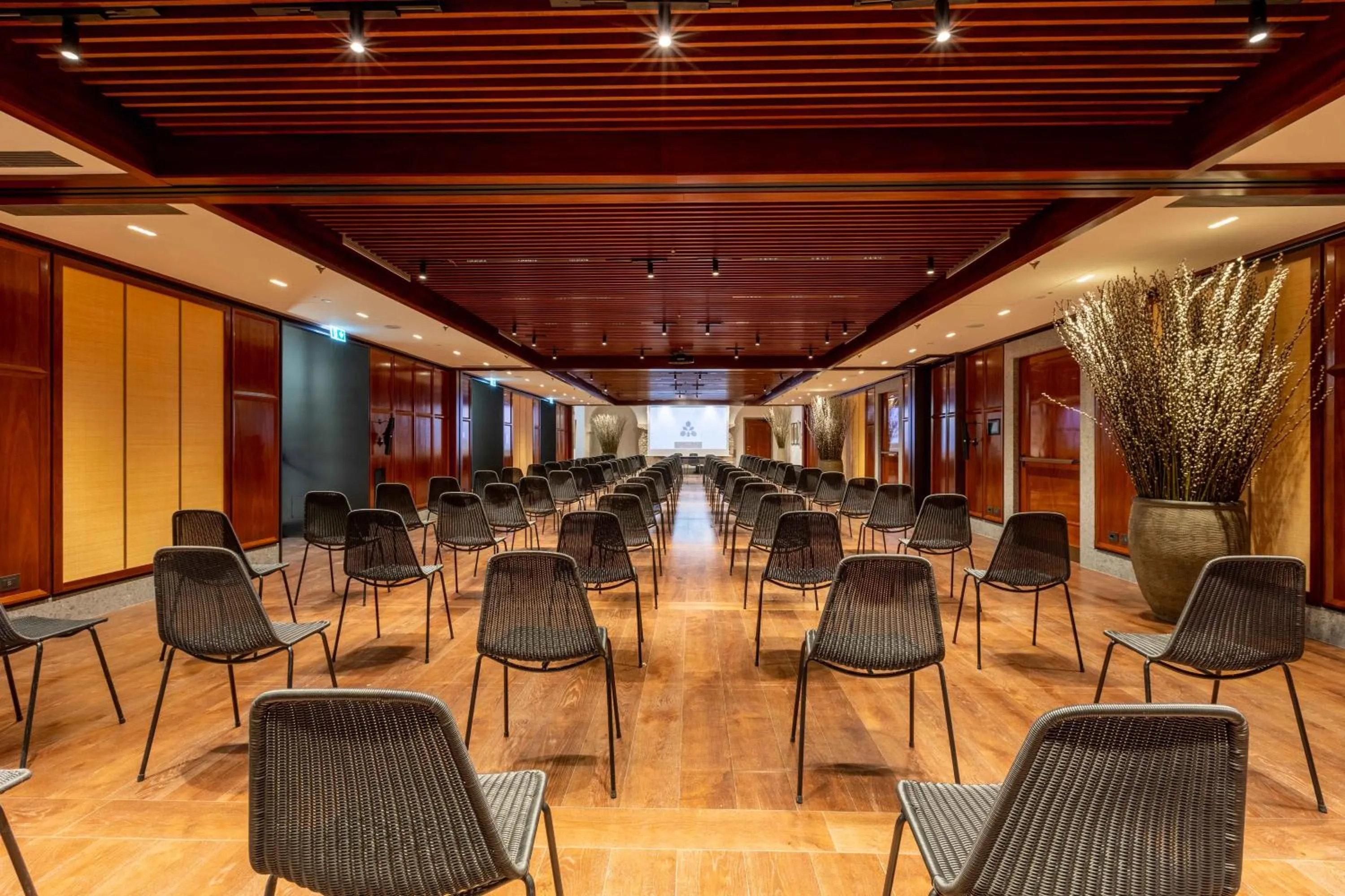 Meeting/conference room in Portrait Milano - Lungarno Collection