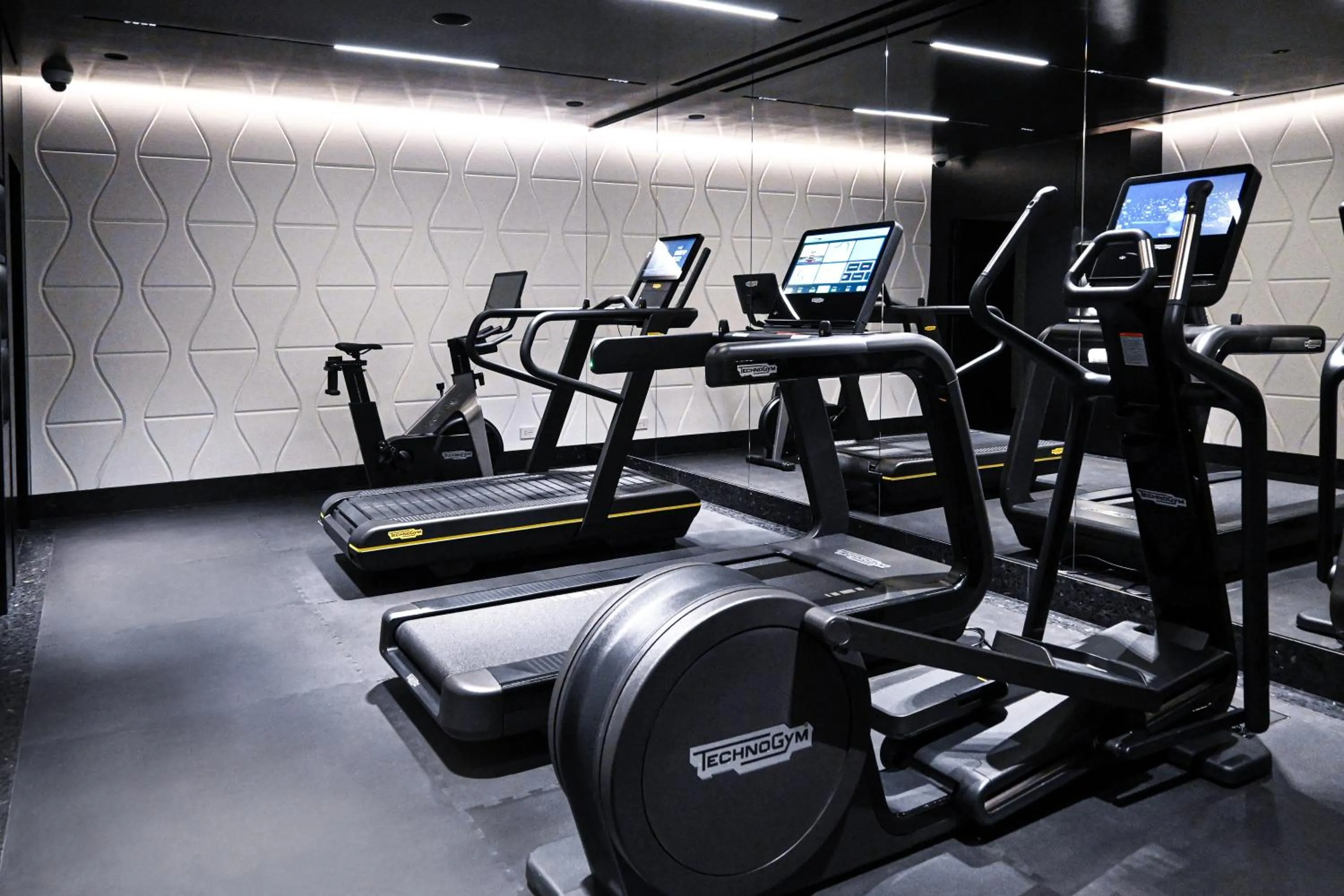 Fitness centre/facilities in Portrait Milano - Lungarno Collection