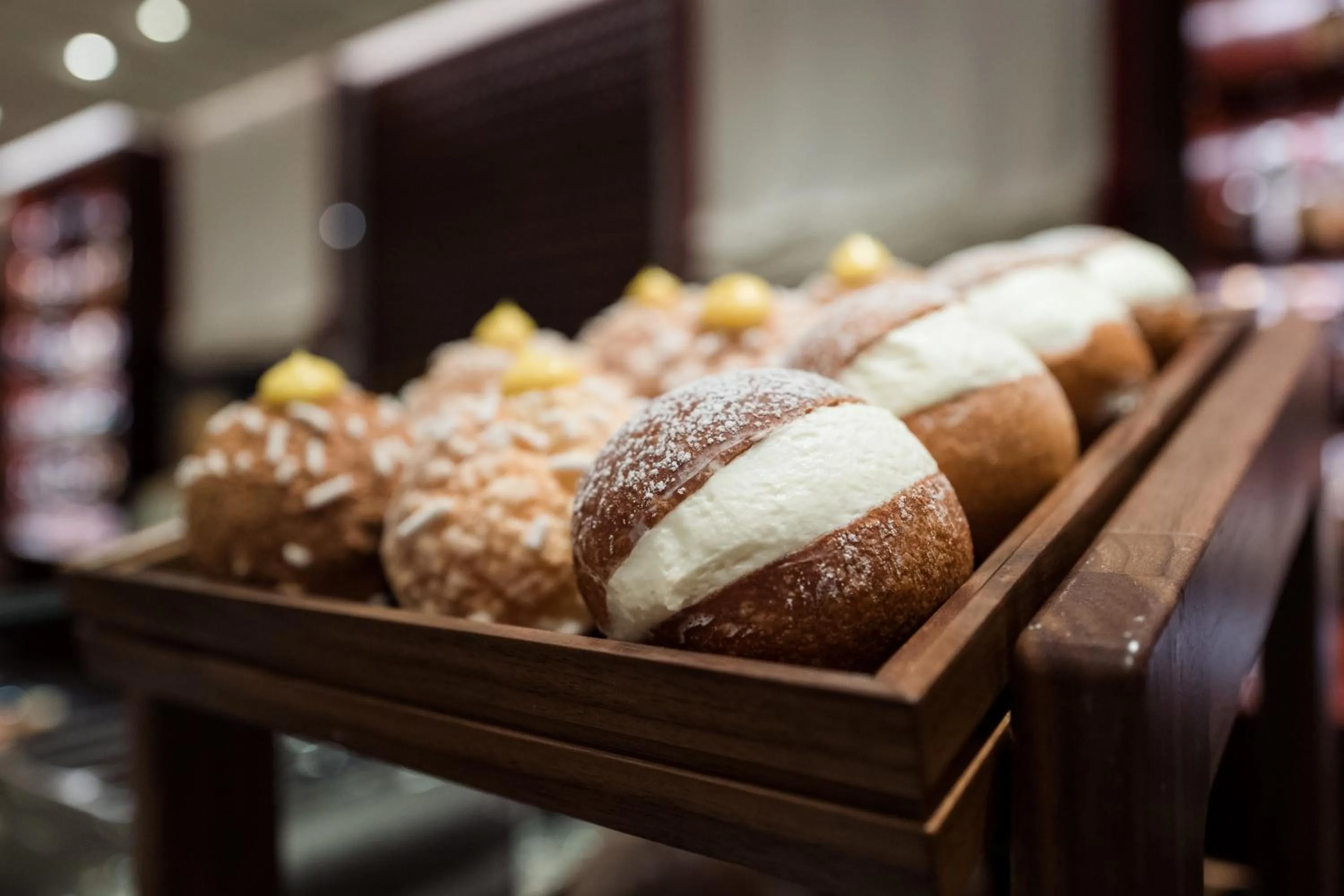 Breakfast in Portrait Milano - Lungarno Collection