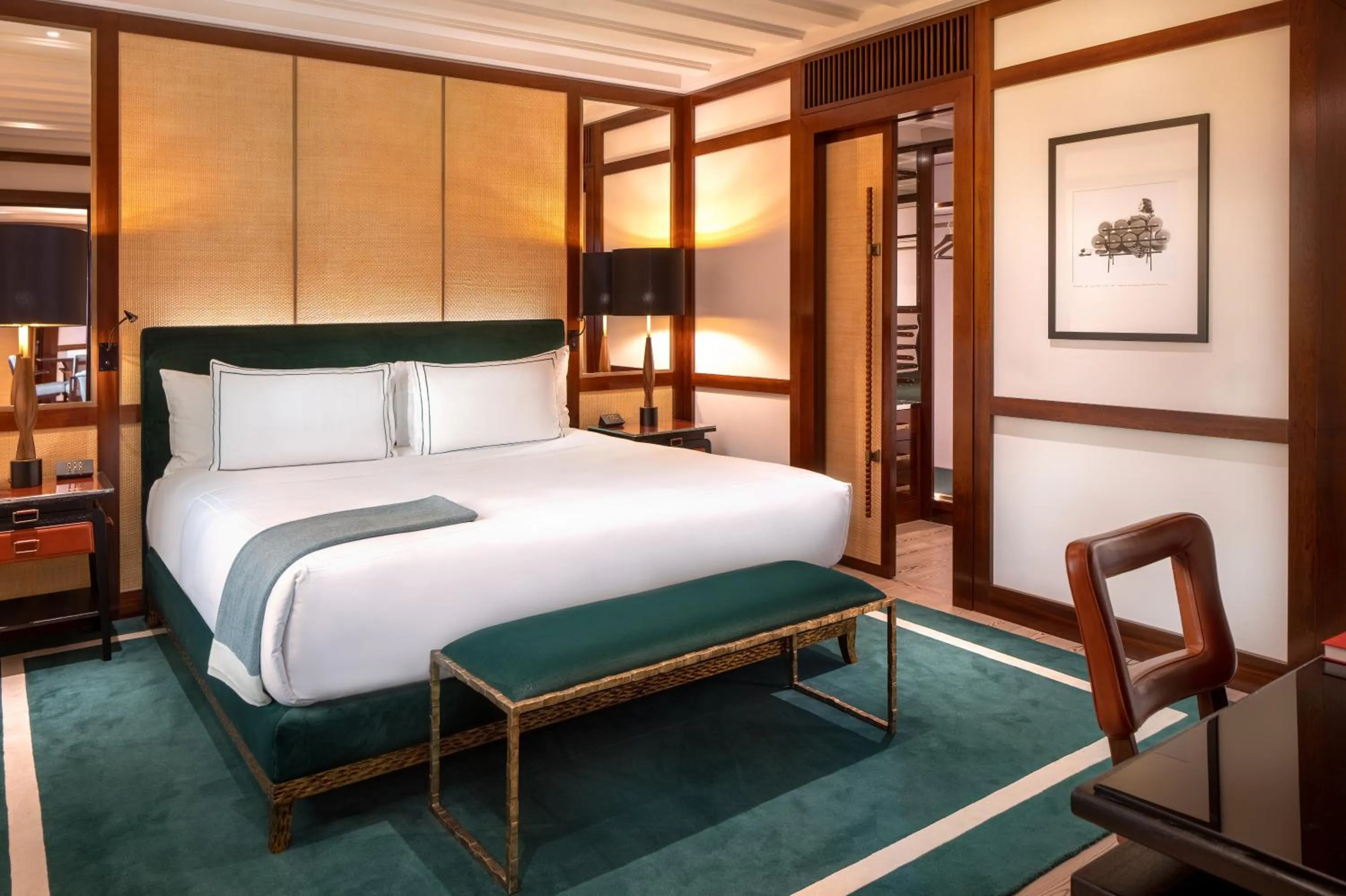 Bed in Portrait Milano - Lungarno Collection