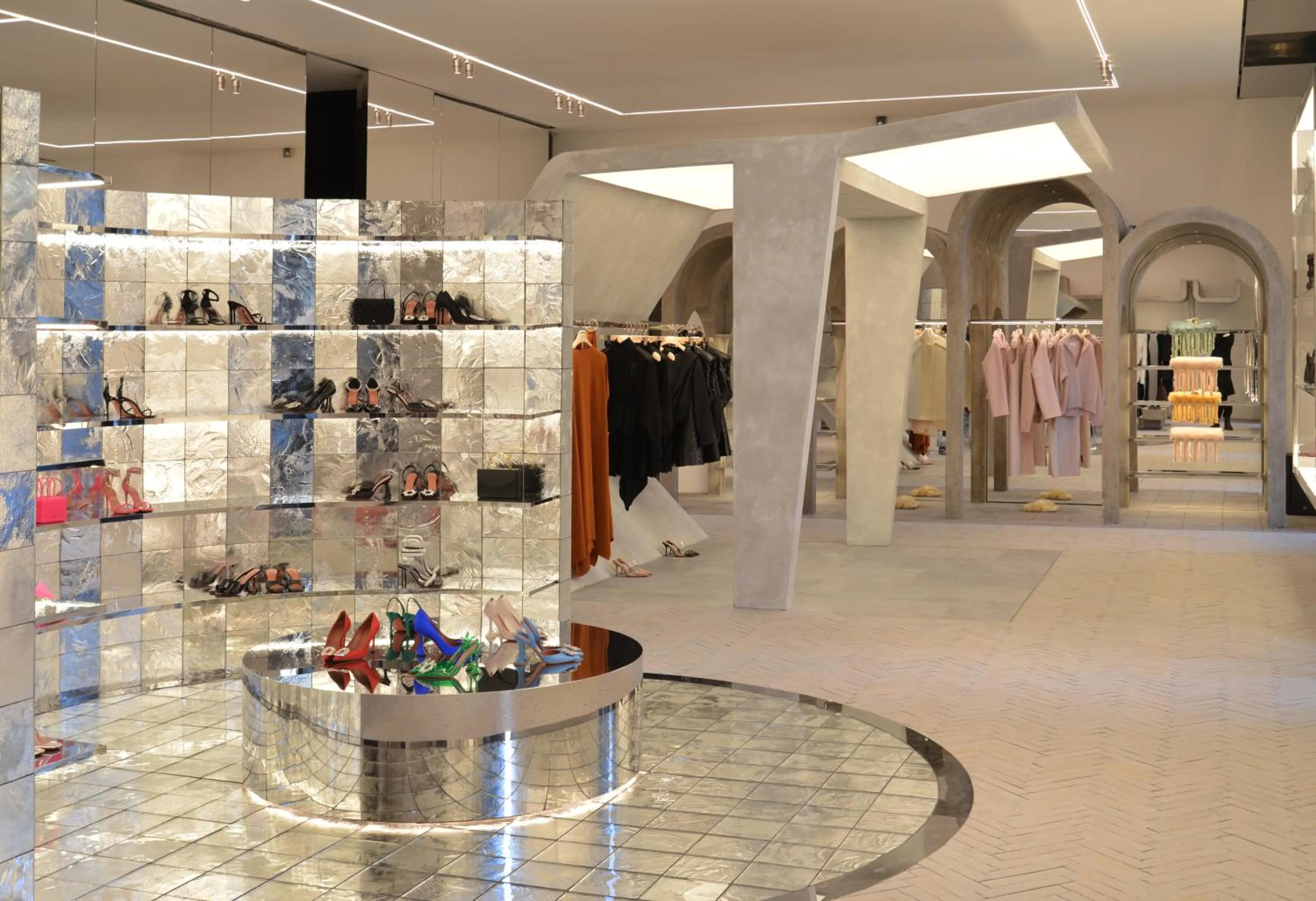 Shopping Area in Portrait Milano - Lungarno Collection