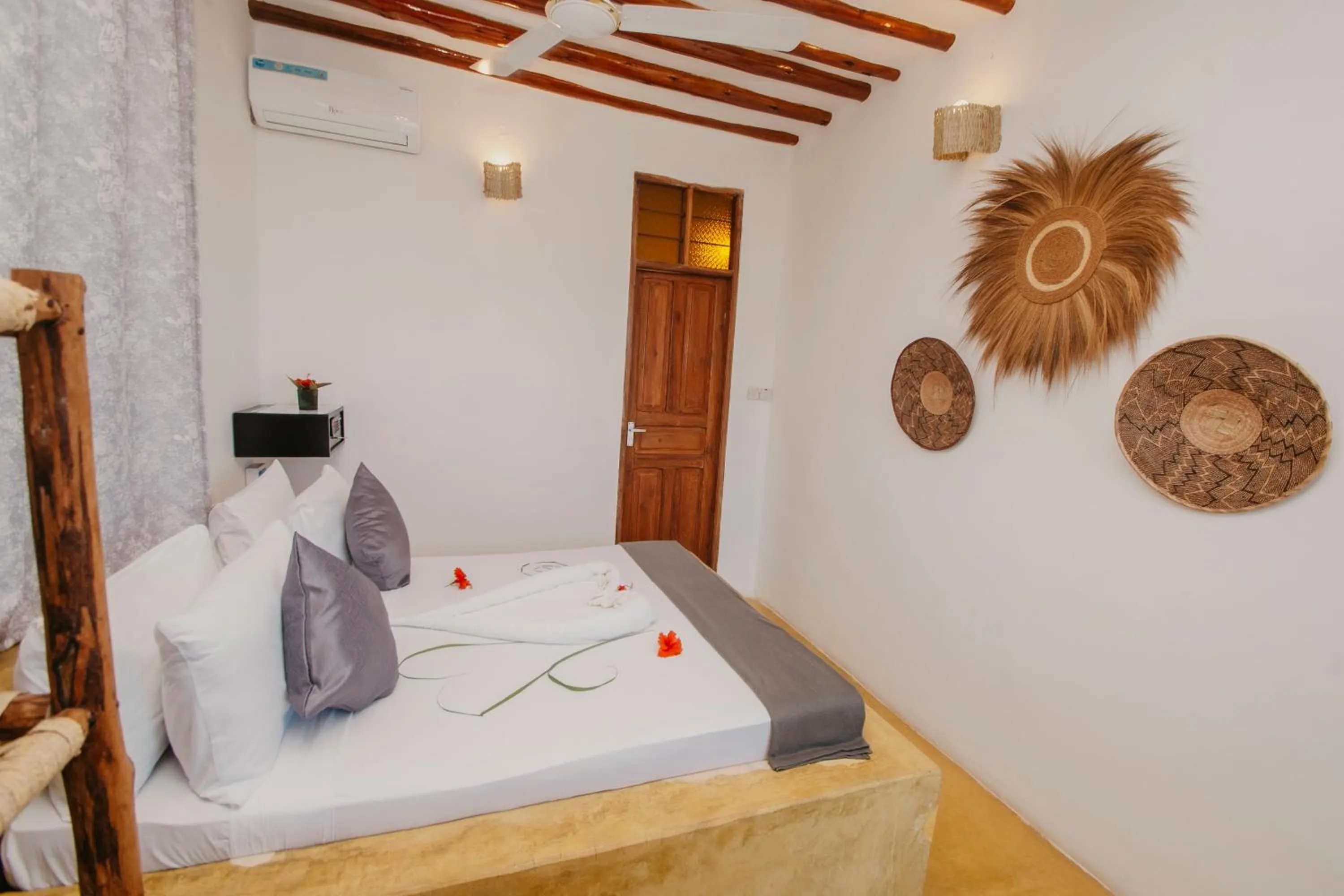 Bed in Equalia Rose Hotel