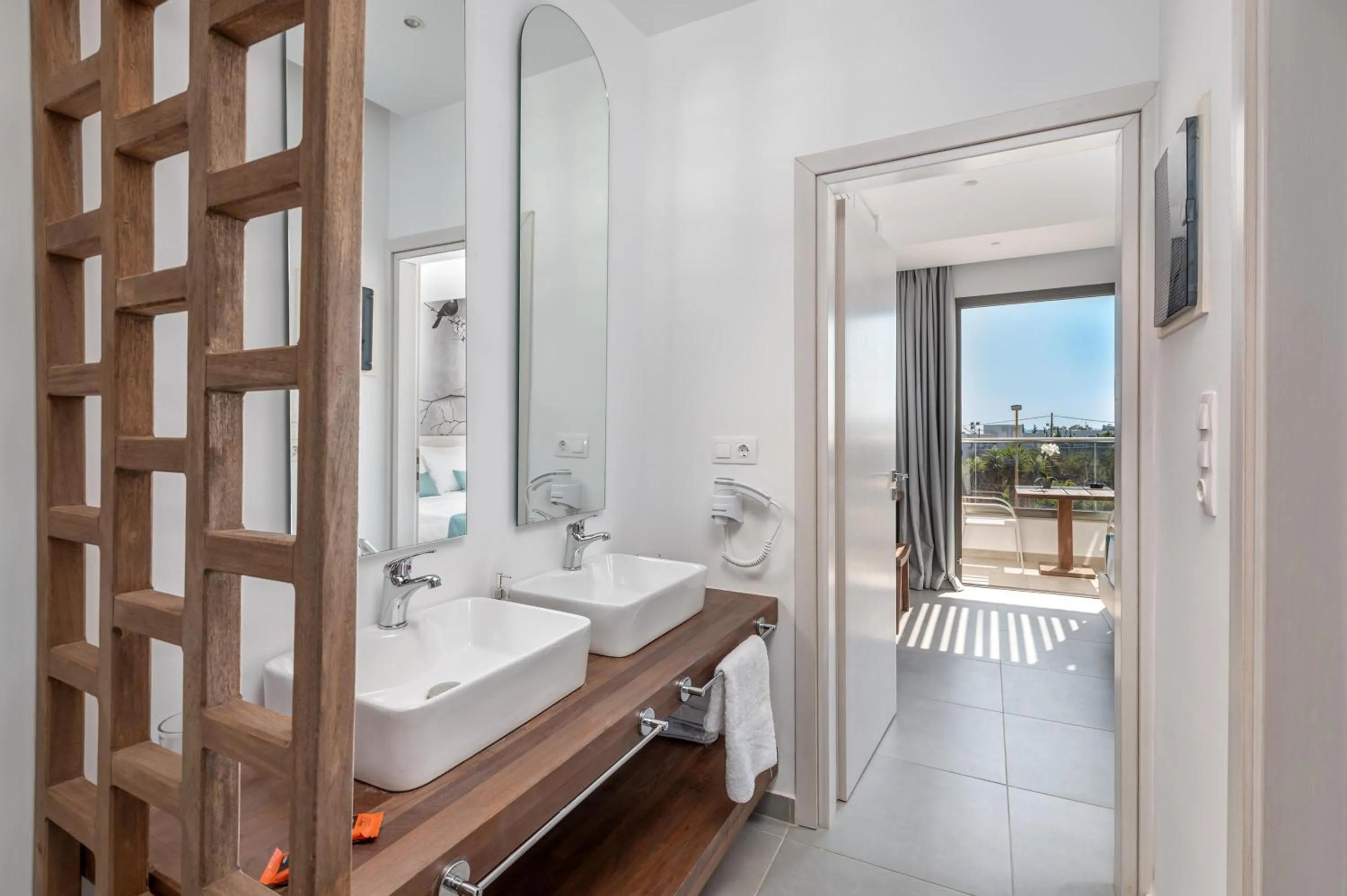 Bathroom in Kellys Luxury Apartments