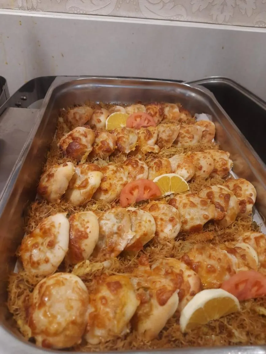 Restaurant/places to eat in Deyar Al Eiman Hotel