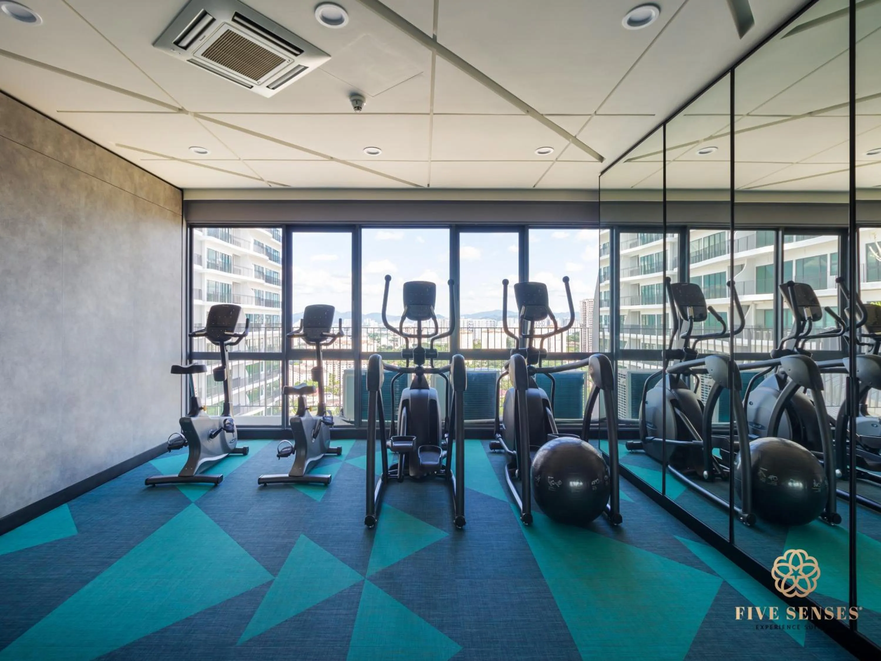 Fitness centre/facilities in Datum Jelatek Sky Residence KLCC, Five Senses