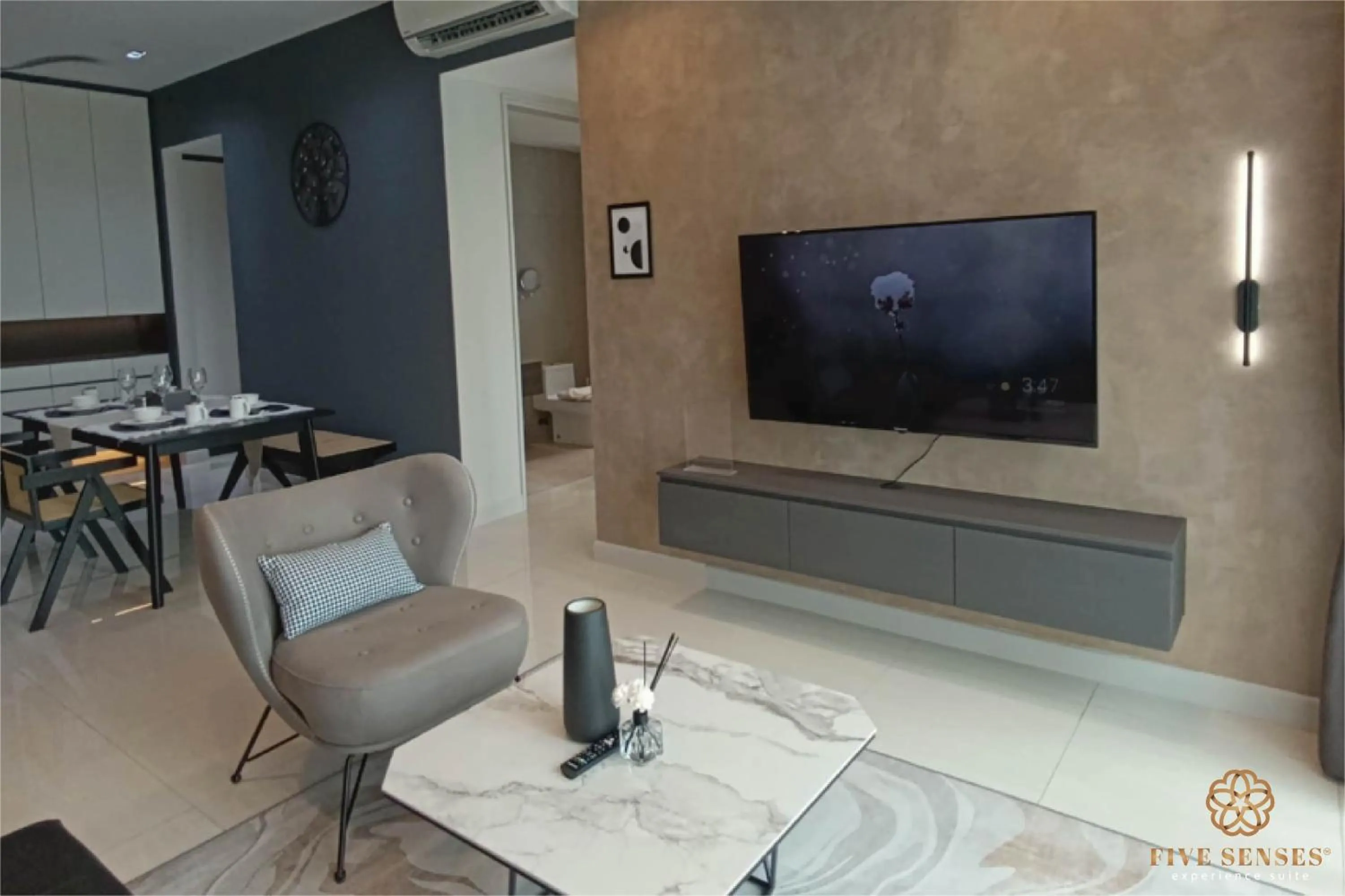 TV and multimedia in Datum Jelatek Sky Residence KLCC, Five Senses