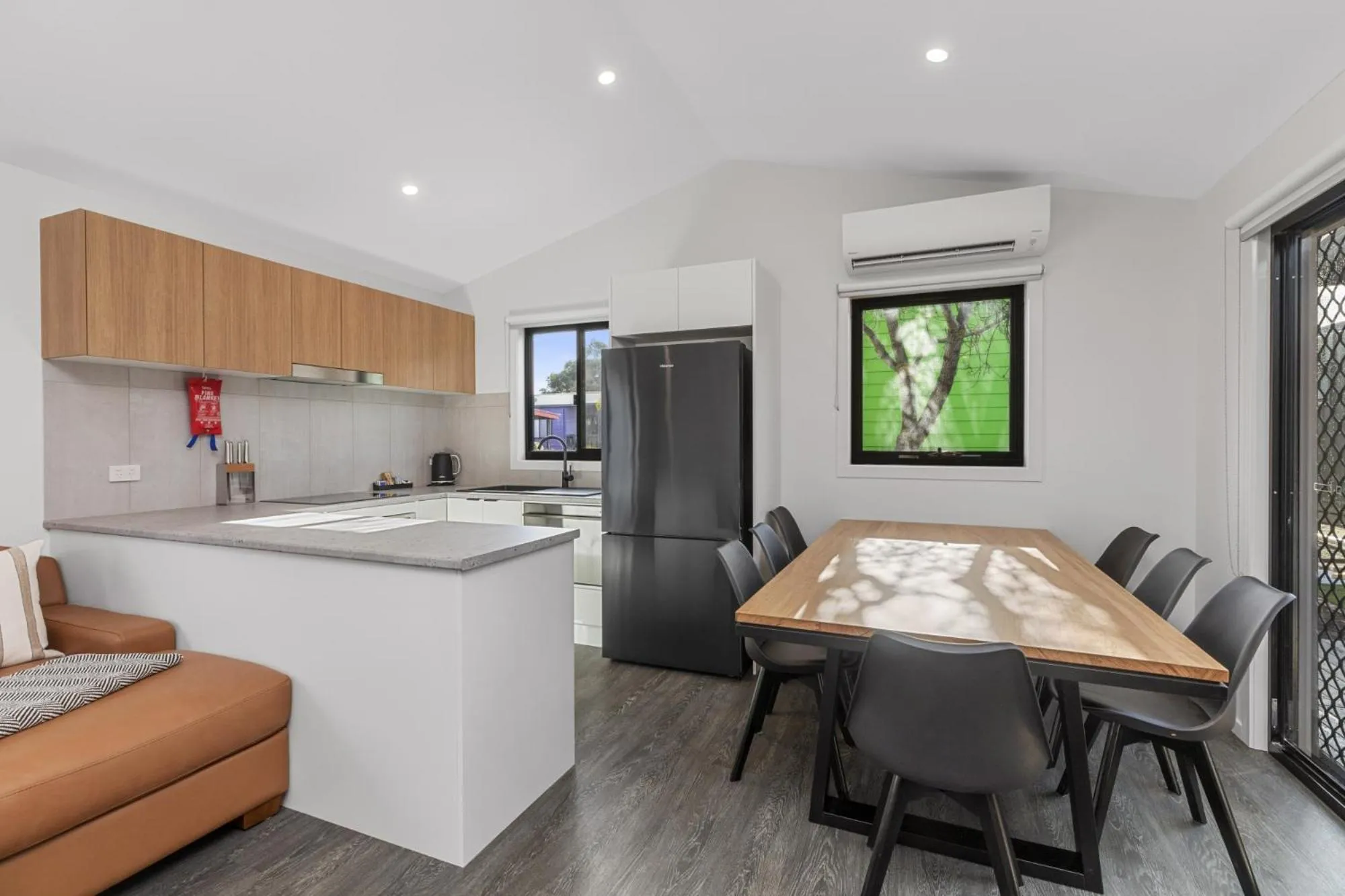 Kitchen or kitchenette in BIG4 Bendigo Park Lane Holiday Park