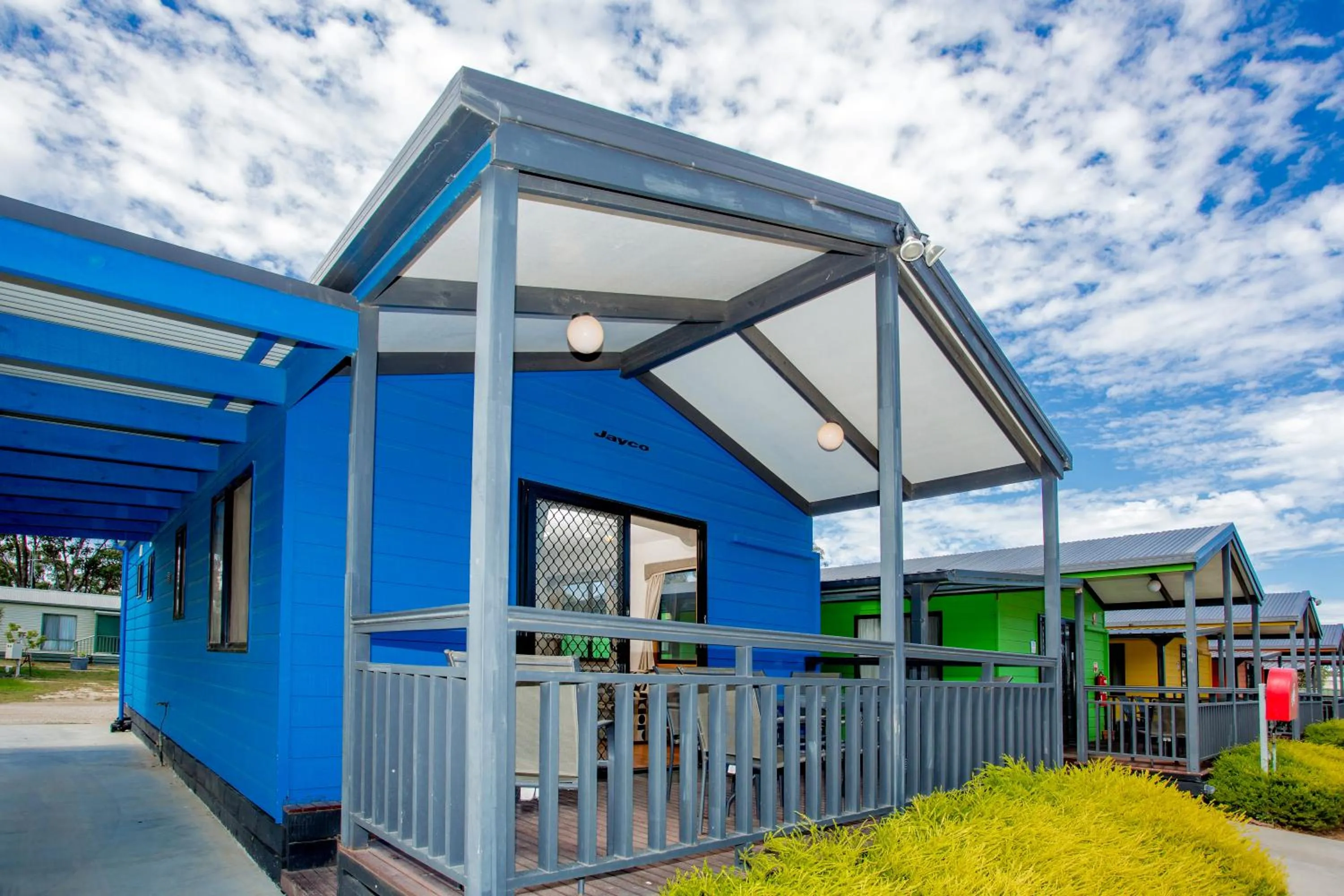 Property building in BIG4 Bendigo Park Lane Holiday Park