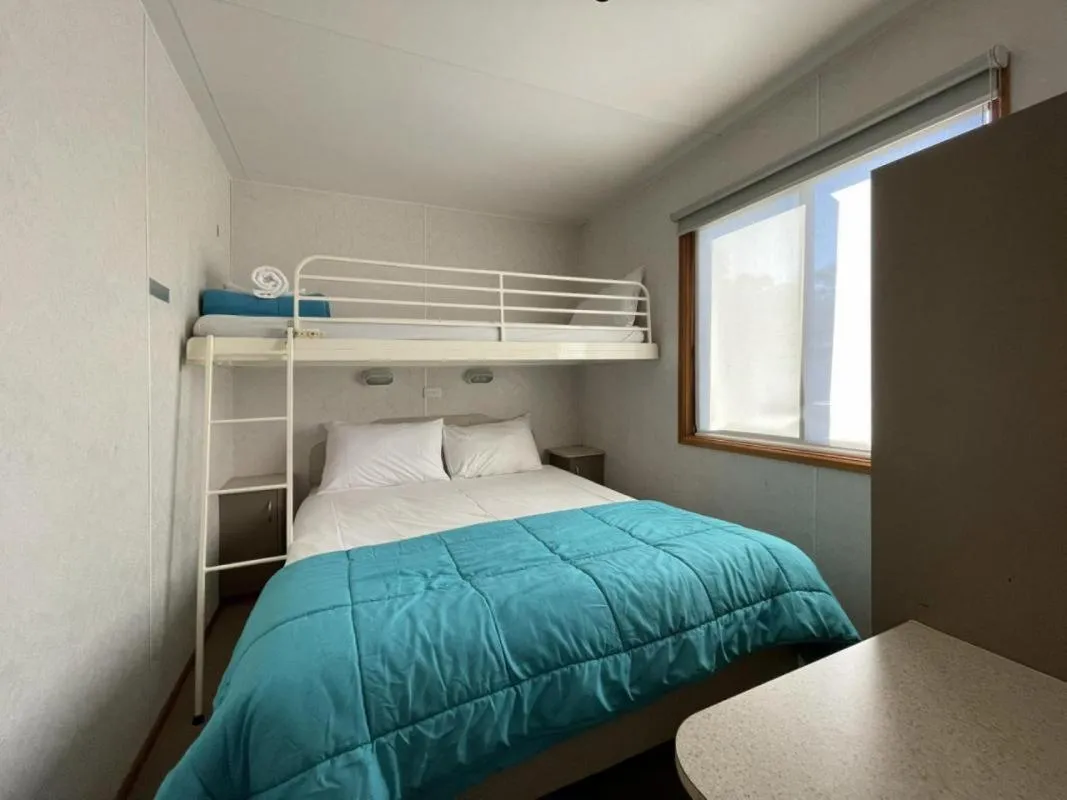 Bedroom, Bed in BIG4 Bendigo Park Lane Holiday Park