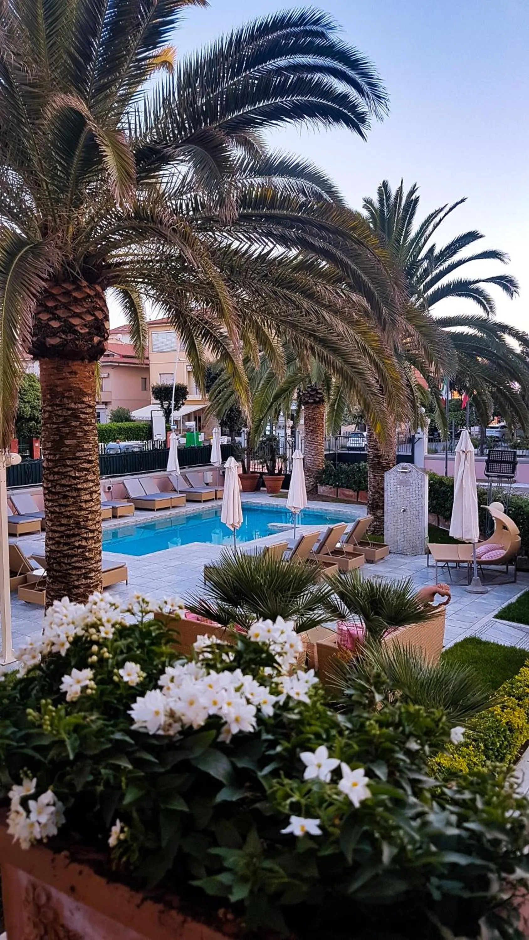 Pool view in Hotel Europa