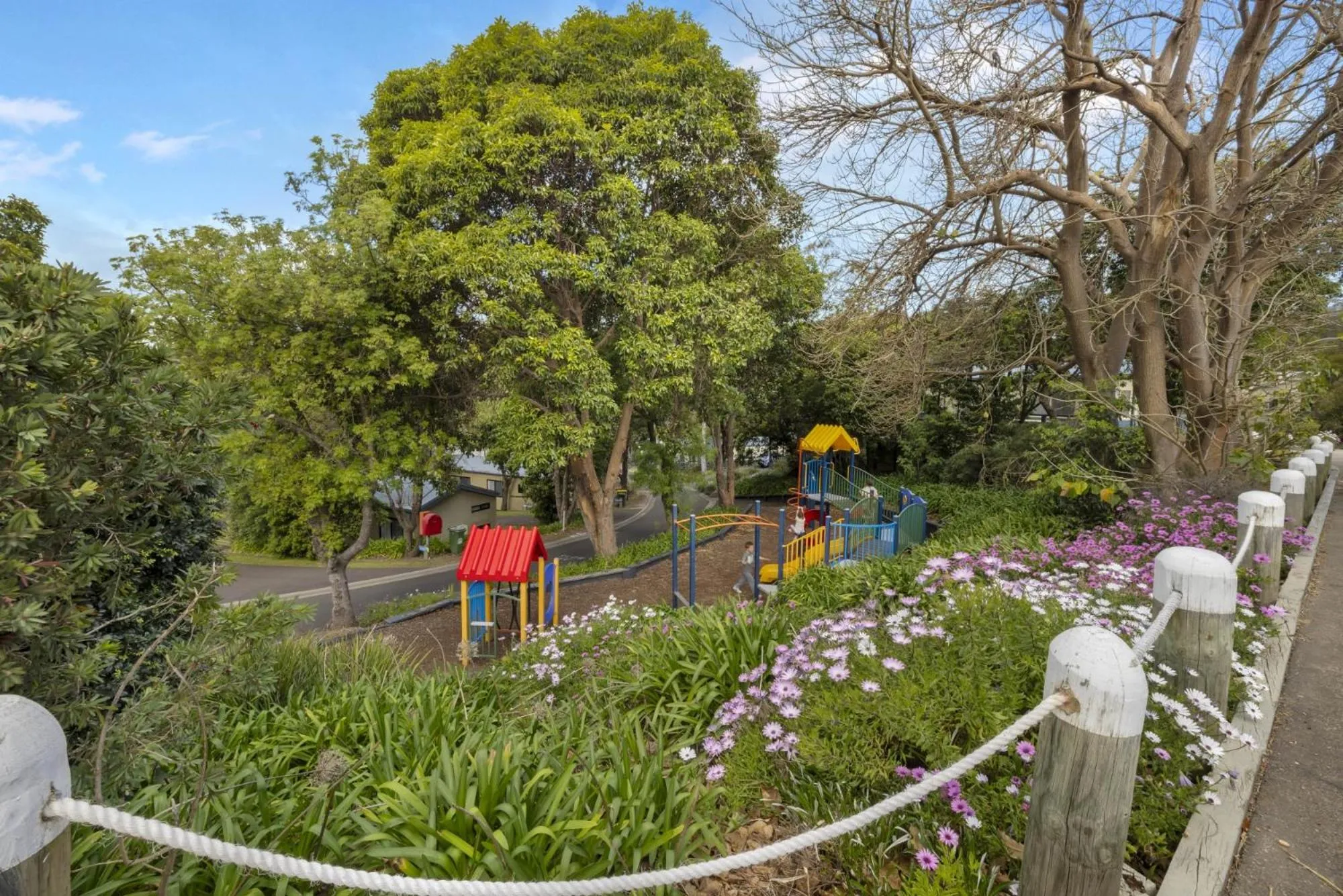 Children play ground in Metung Holiday Villas