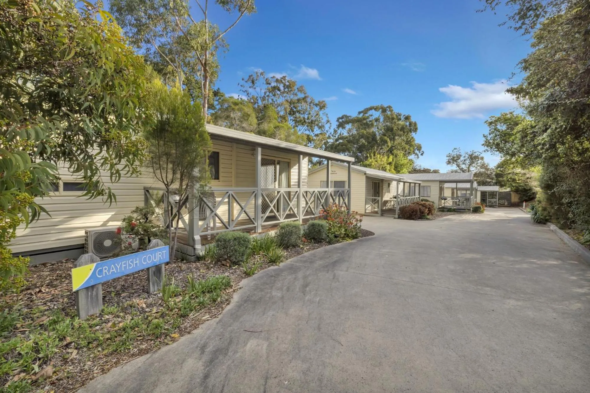 Garden view in Metung Holiday Villas