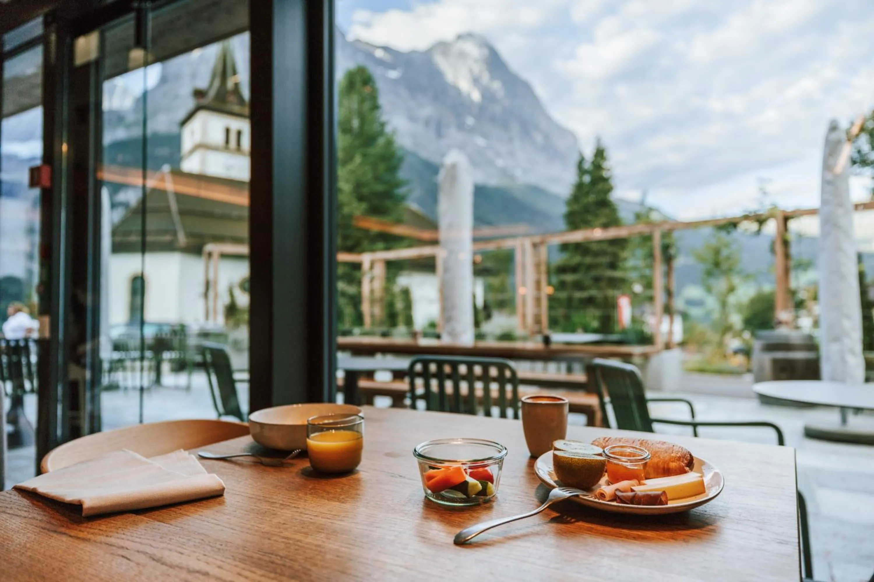 Restaurant/places to eat in Hotel Fiescherblick