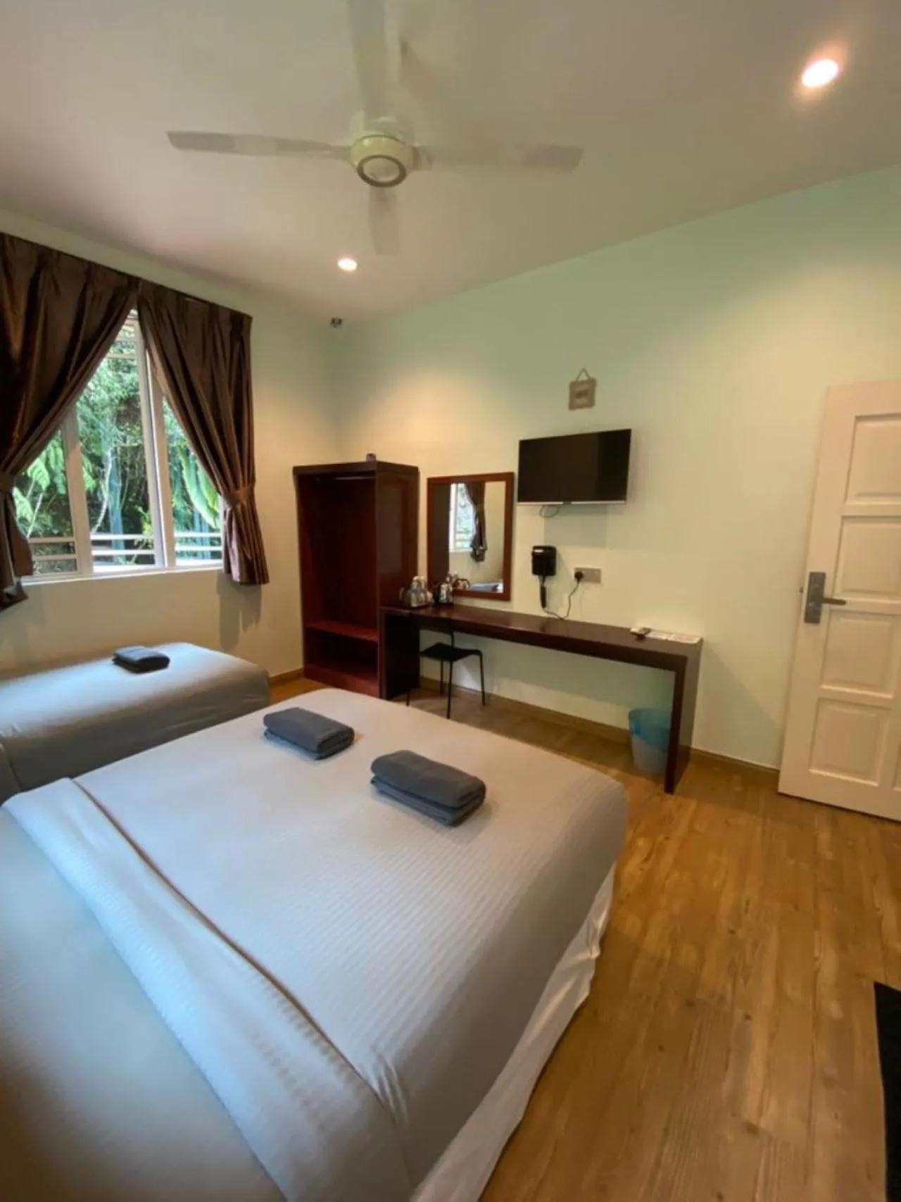 Bedroom, Bed in Highlanders Garden Guesthouse at Arundina Cameron Highlands