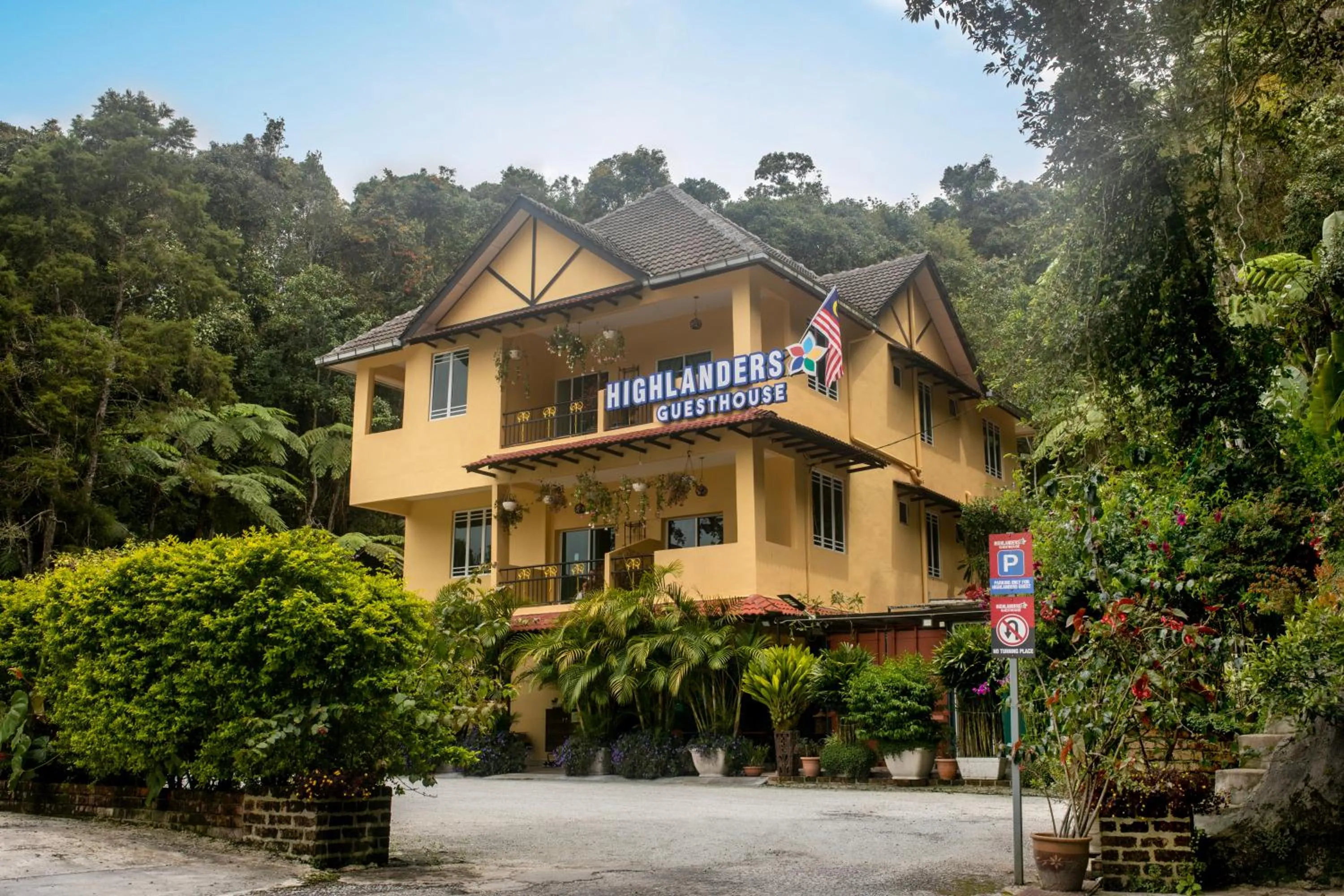 Property building in Highlanders Garden Guesthouse at Arundina Cameron Highlands