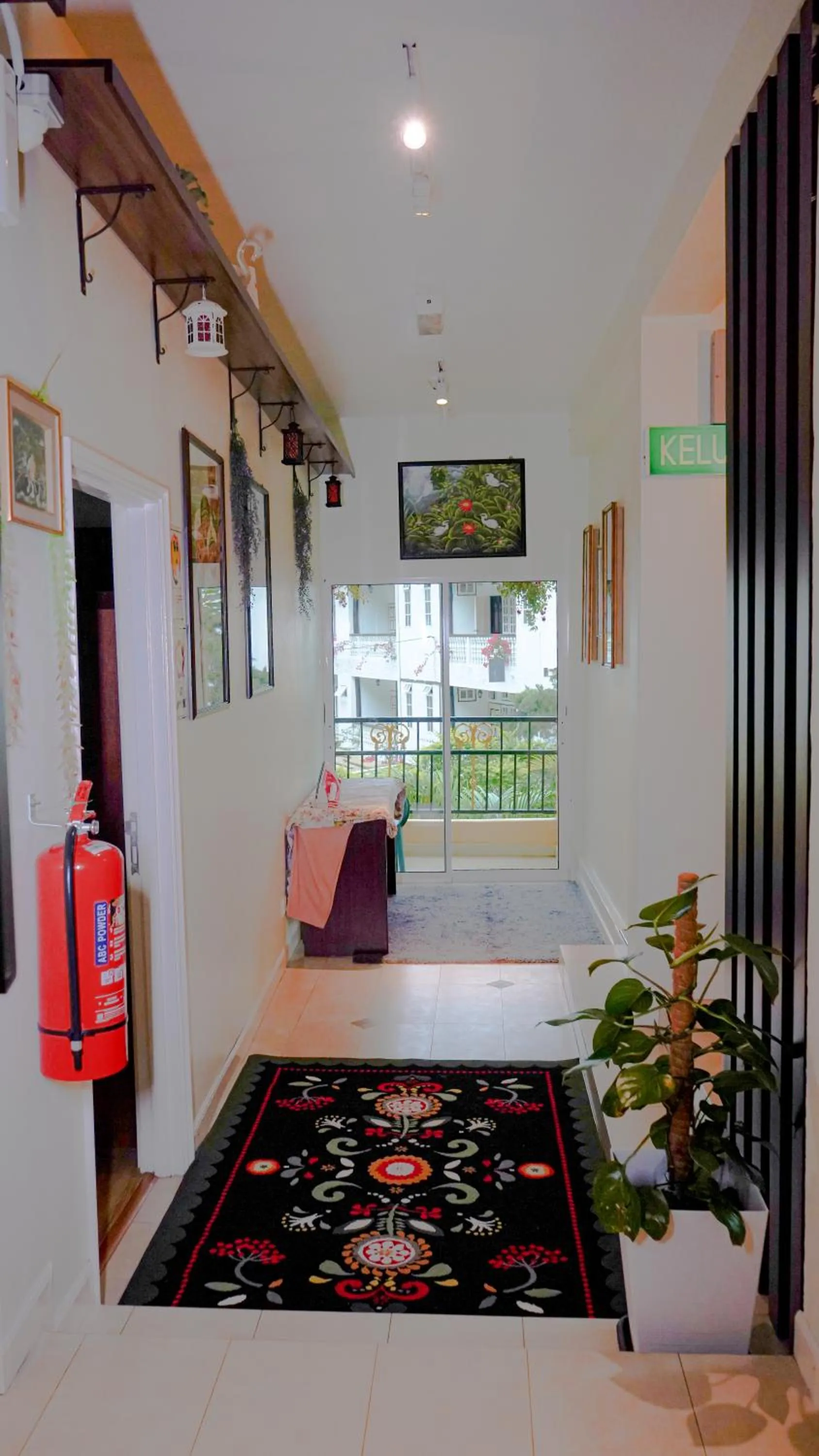 Balcony/Terrace, Bed in Highlanders Garden Guesthouse at Arundina Cameron Highlands
