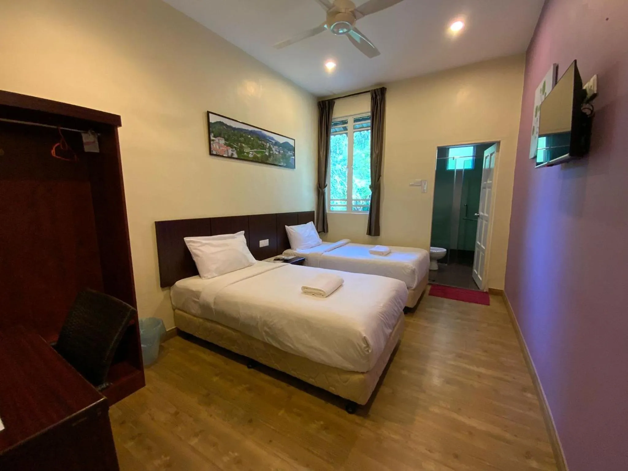 Standard Twin Room in Highlanders Garden Guesthouse at Arundina Cameron Highlands