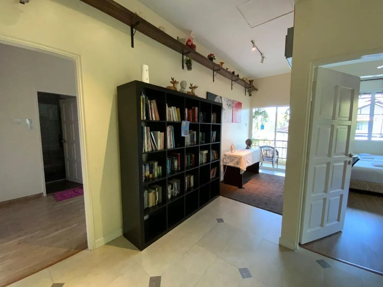 Library, Bed in Highlanders Garden Guesthouse at Arundina Cameron Highlands