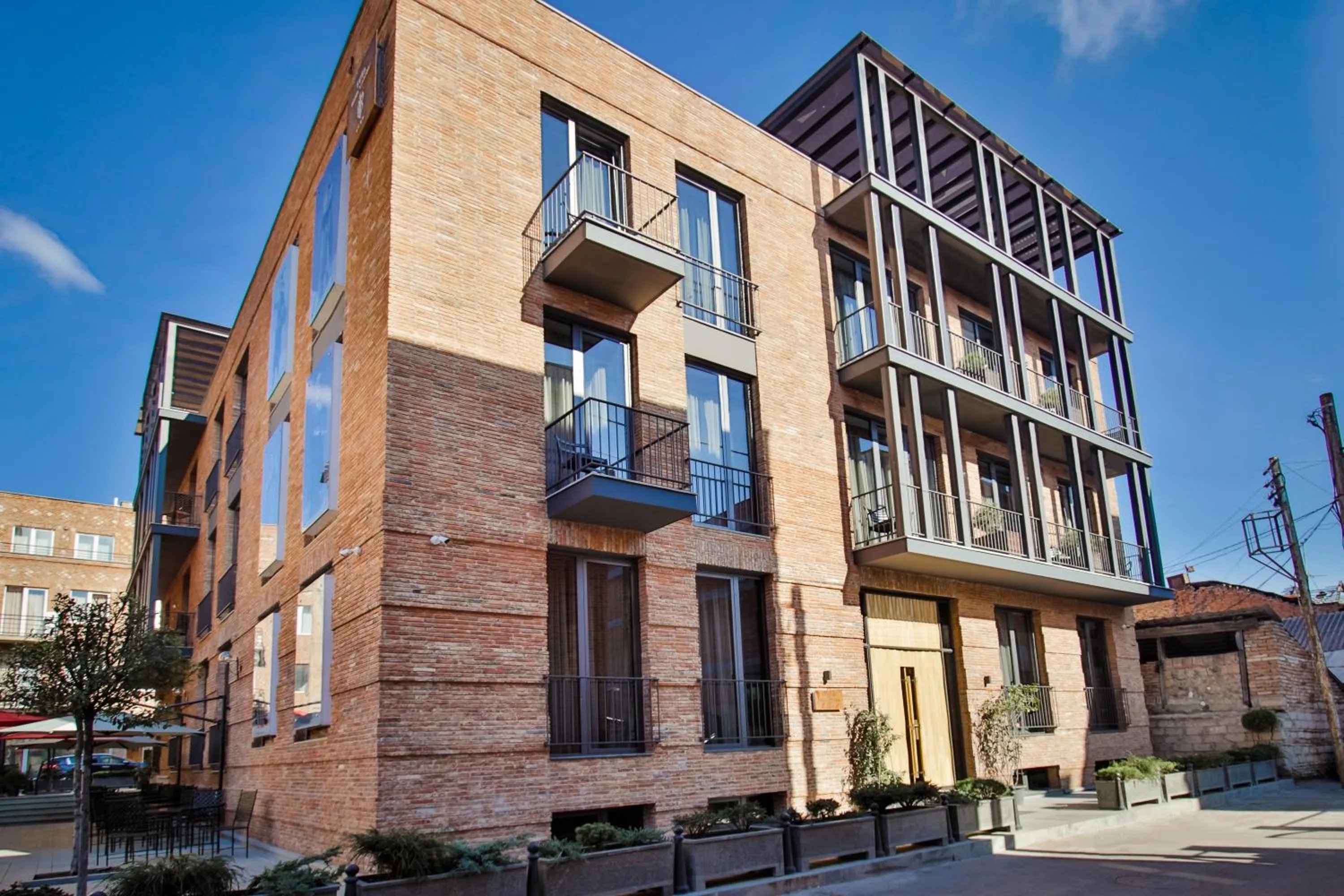 Property building in Hotel Tuta