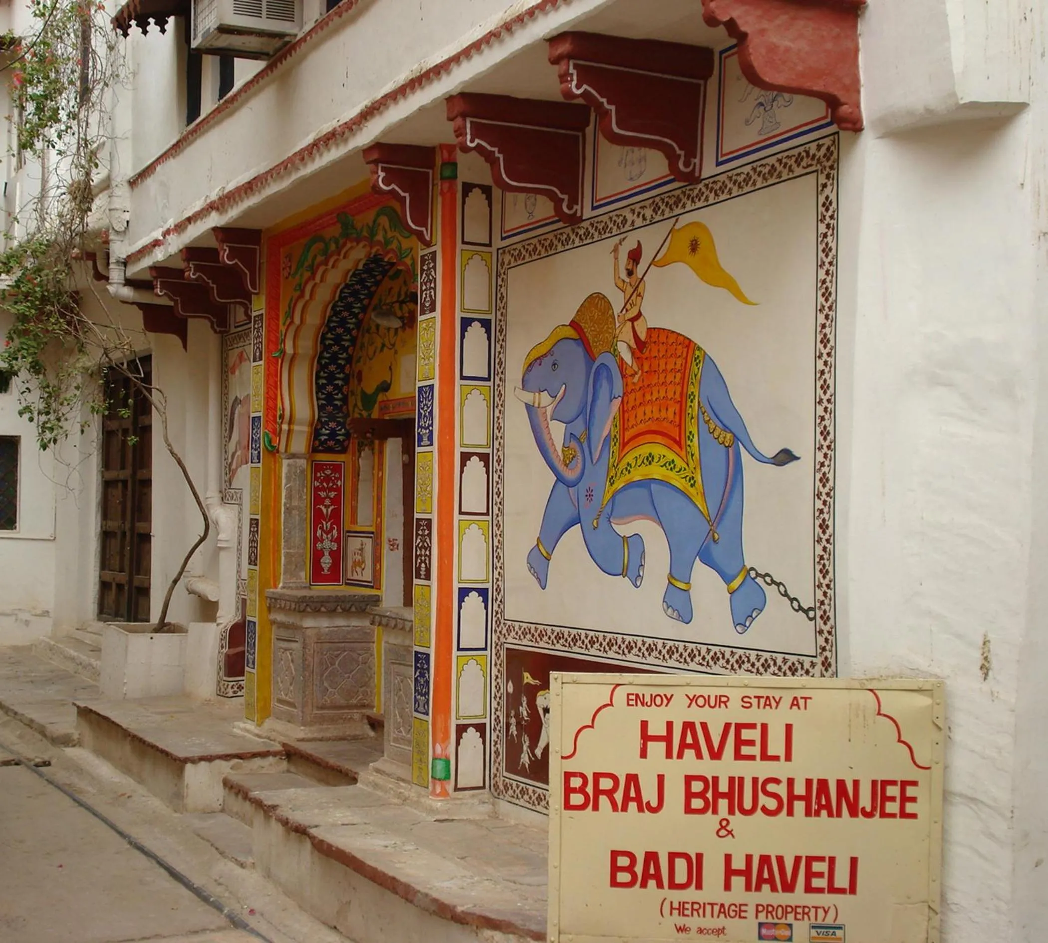 Facade/entrance in Haveli Braj Bhushanjee Heritage Hotel and Museum