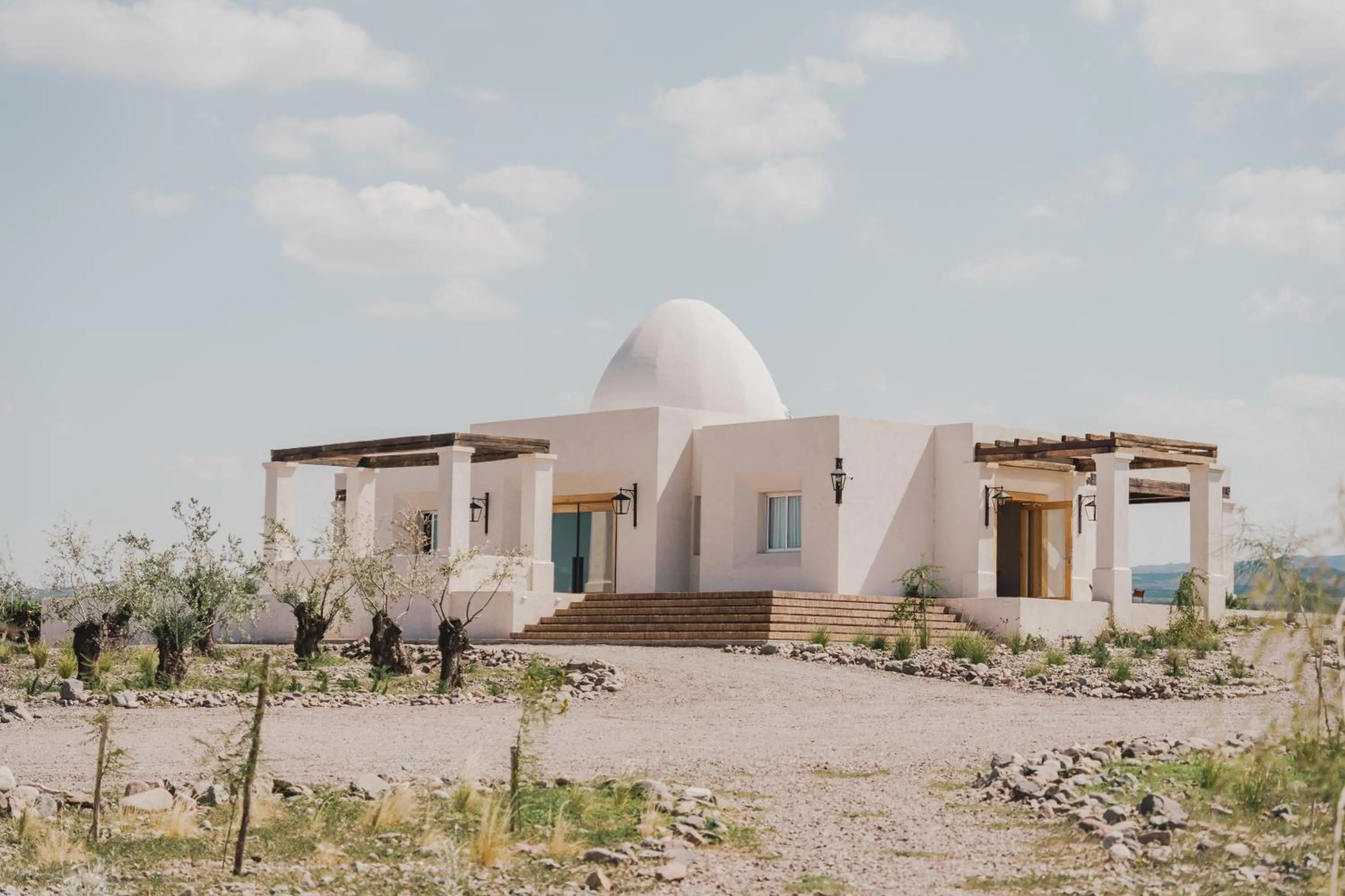 Property building in Chozos Resort