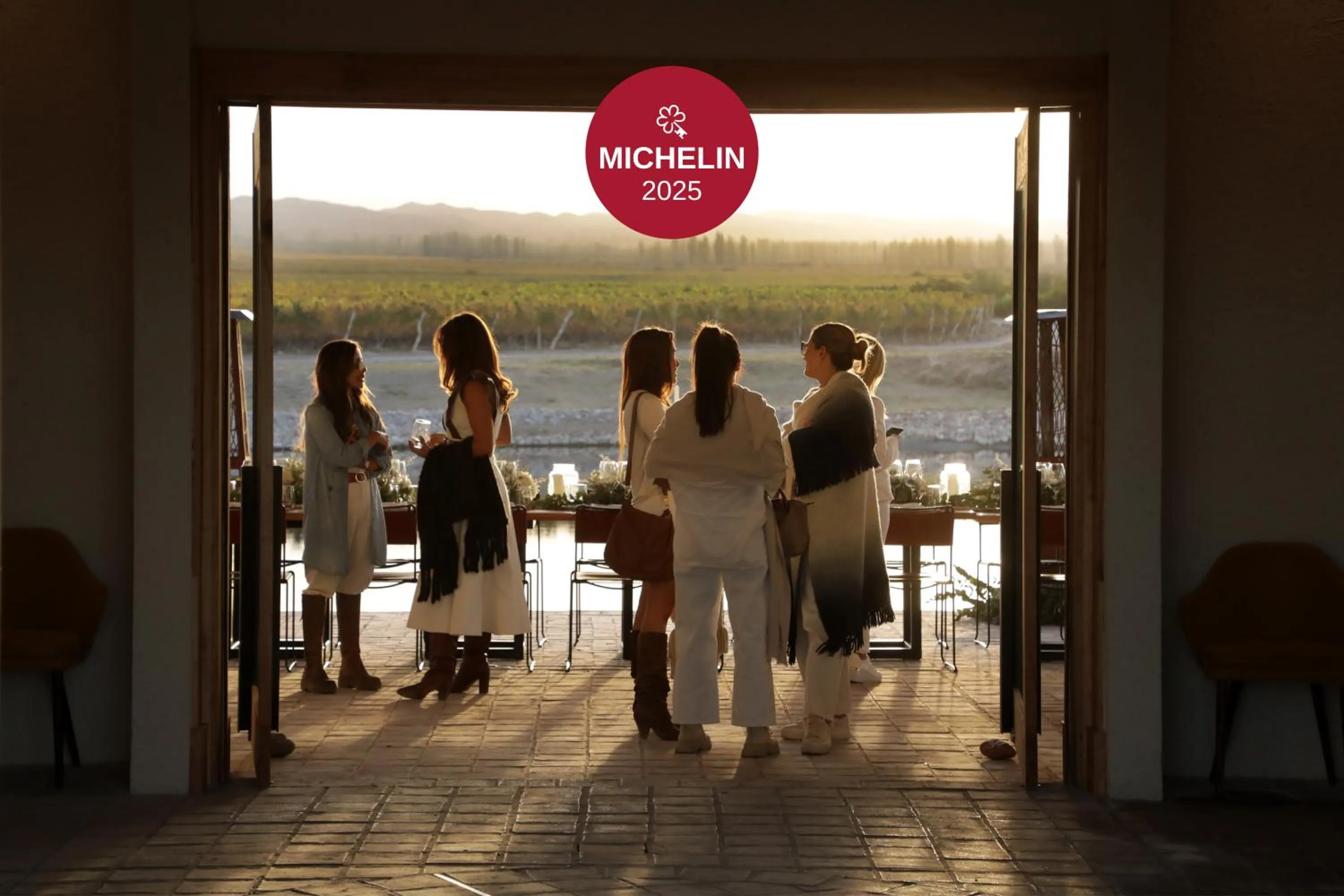 People in Chozos Resort