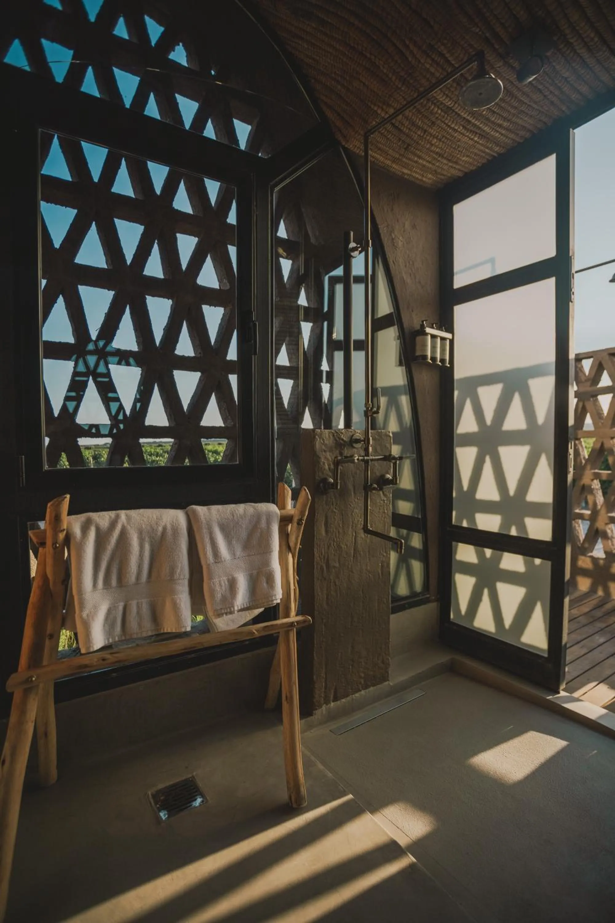 Bathroom, Bed in Chozos Resort