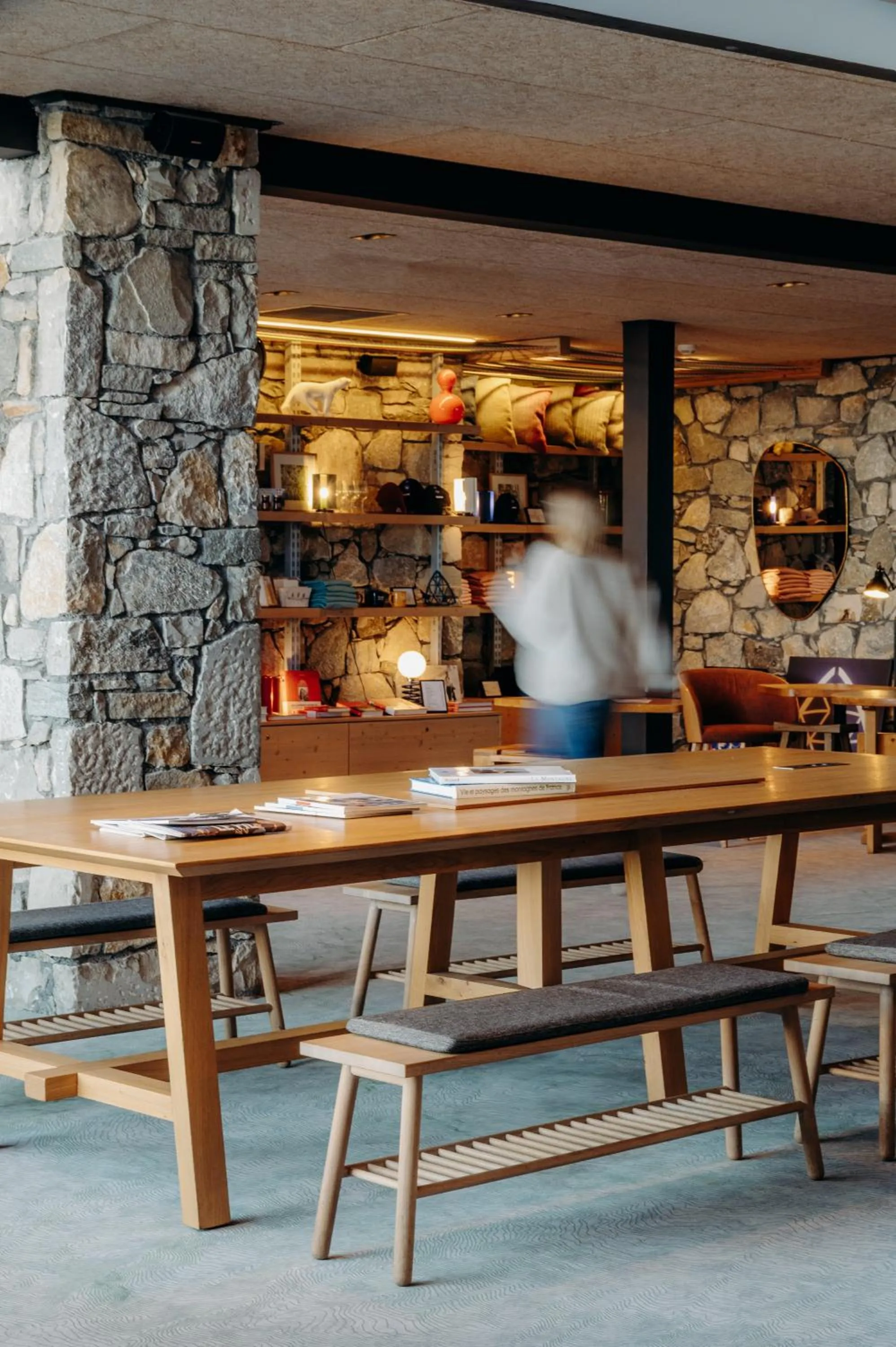 On-site shops in La Cachette, Friendly Hotel & Spa