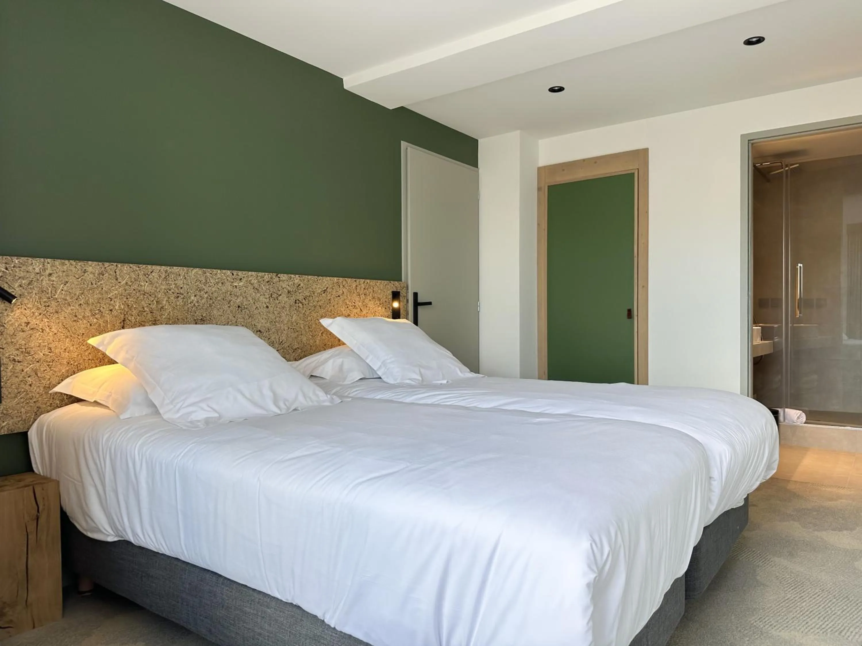 Bedroom, Bed in La Cachette, Friendly Hotel & Spa