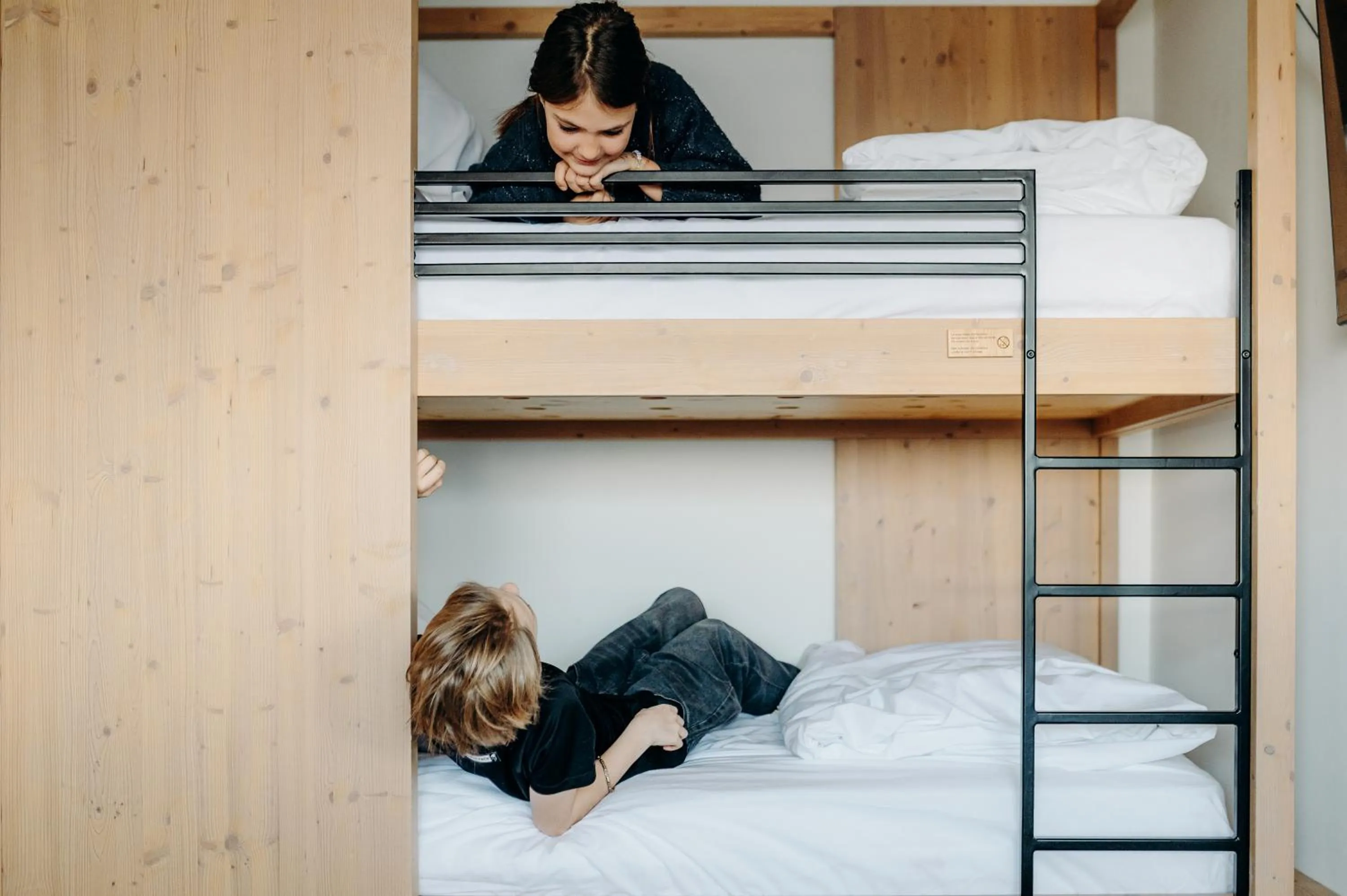 Bed in La Cachette, Friendly Hotel & Spa